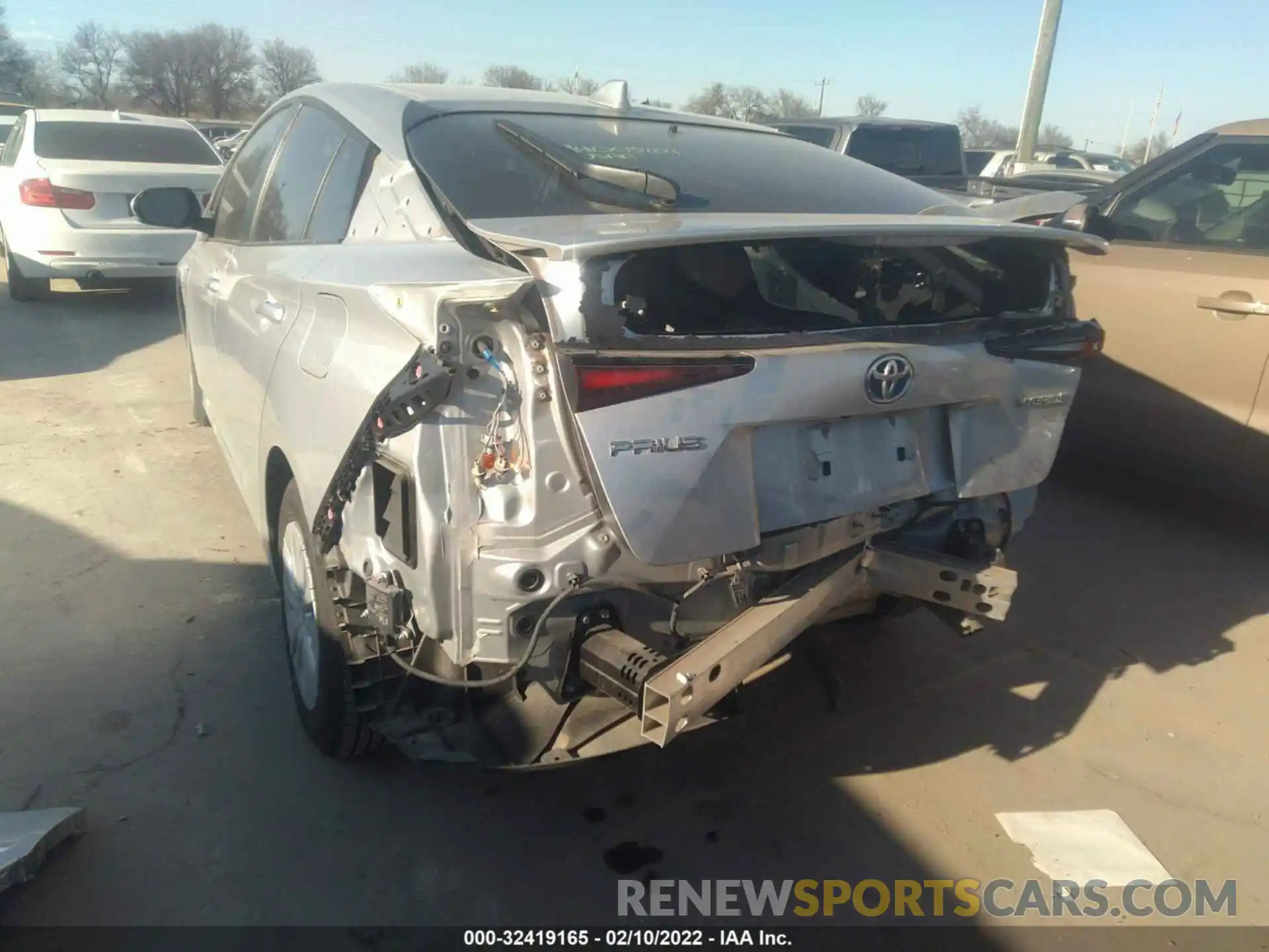 6 Photograph of a damaged car JTDKARFU7L3120238 TOYOTA PRIUS 2020