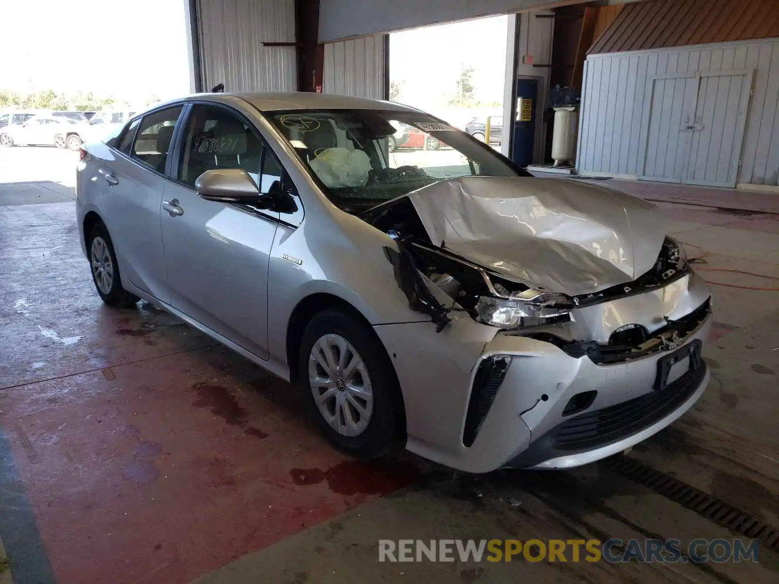 1 Photograph of a damaged car JTDKARFU8L3105442 TOYOTA PRIUS 2020