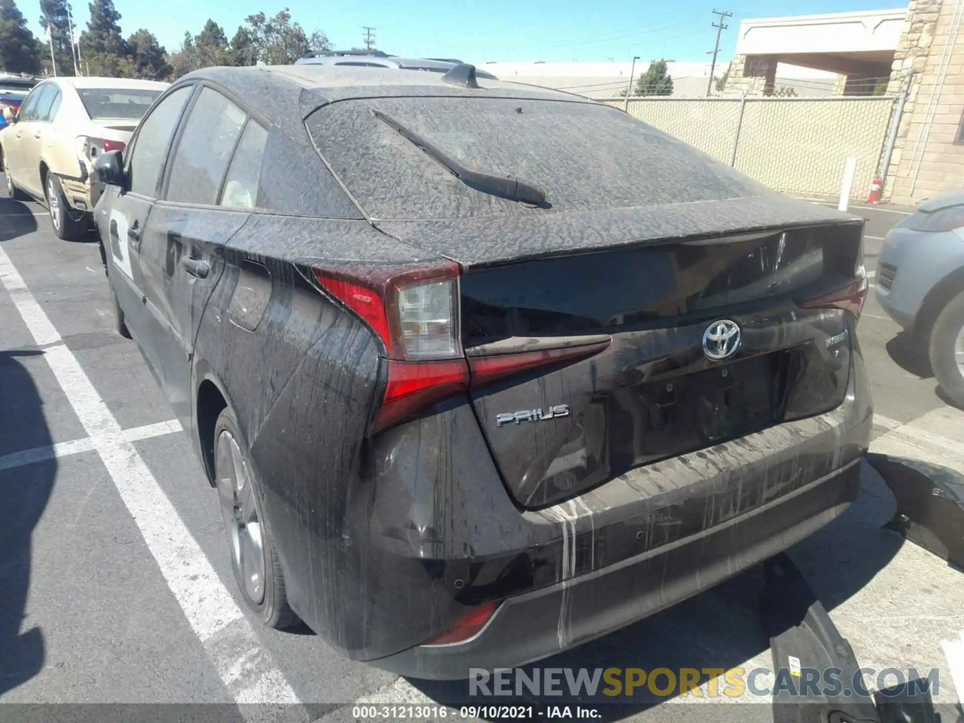 3 Photograph of a damaged car JTDKARFU8L3111905 TOYOTA PRIUS 2020