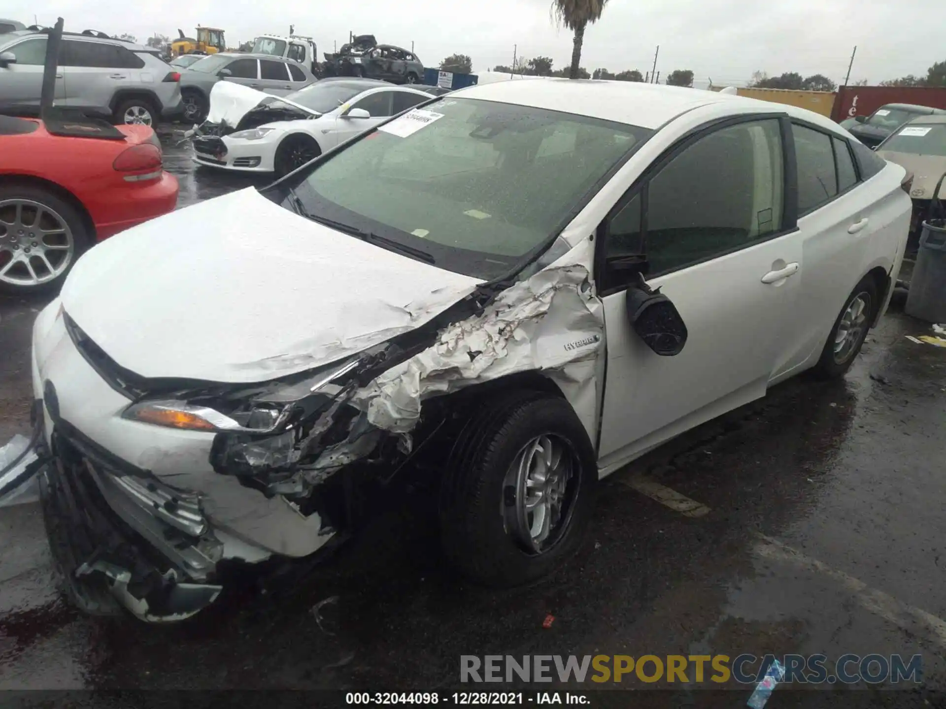 2 Photograph of a damaged car JTDKARFU8L3112228 TOYOTA PRIUS 2020