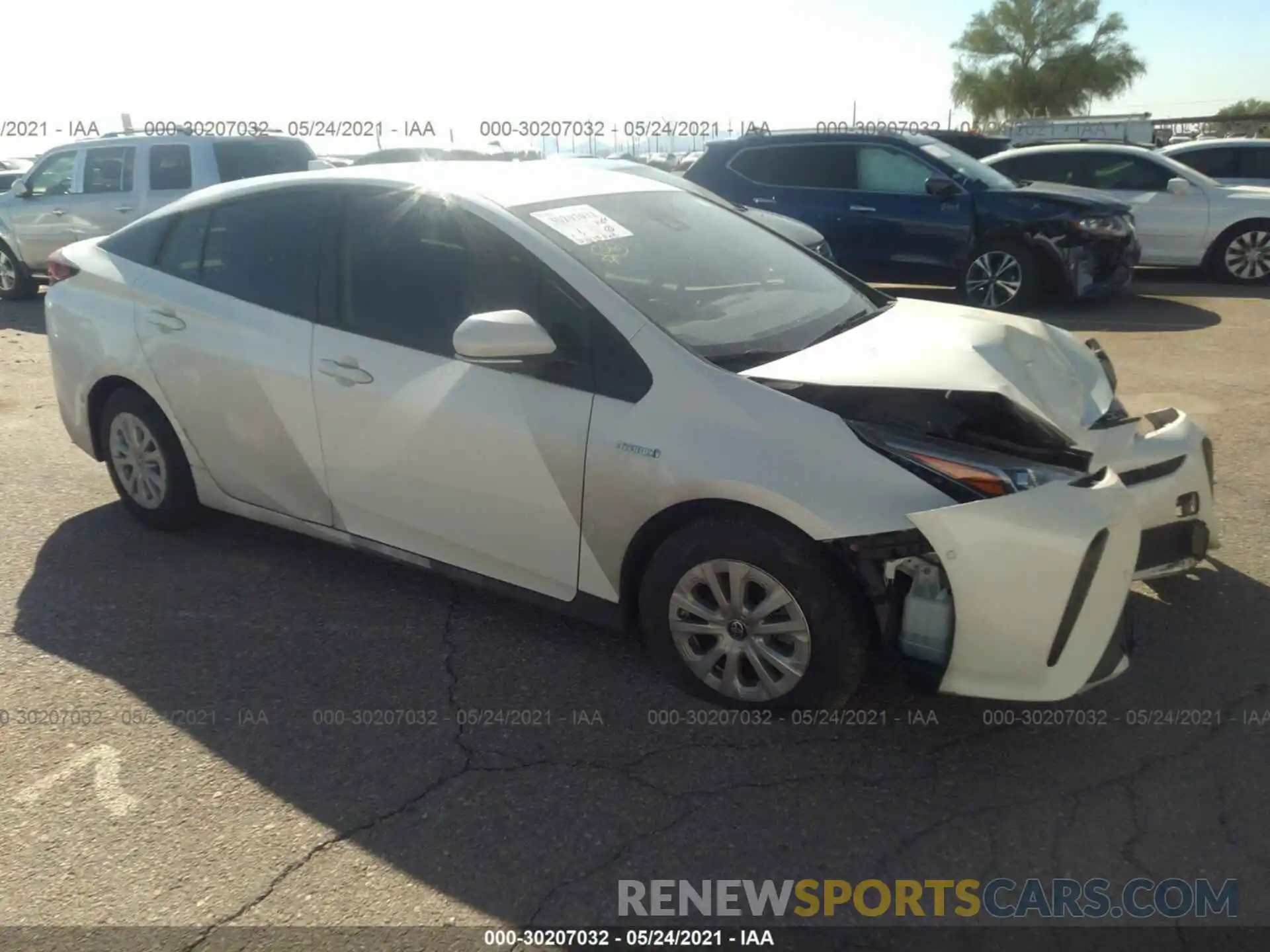 1 Photograph of a damaged car JTDKARFU8L3119972 TOYOTA PRIUS 2020