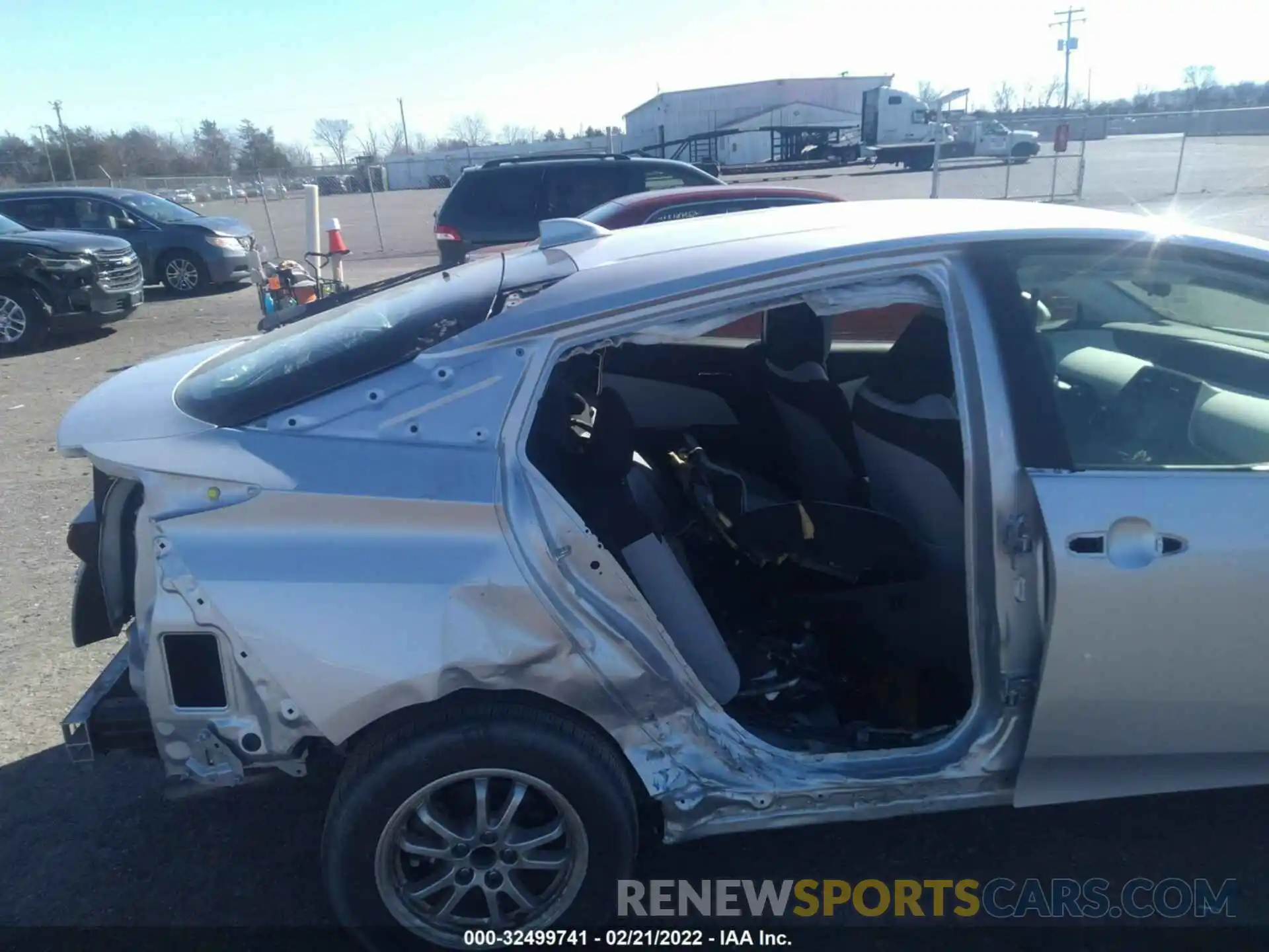 6 Photograph of a damaged car JTDKARFU9L3104218 TOYOTA PRIUS 2020