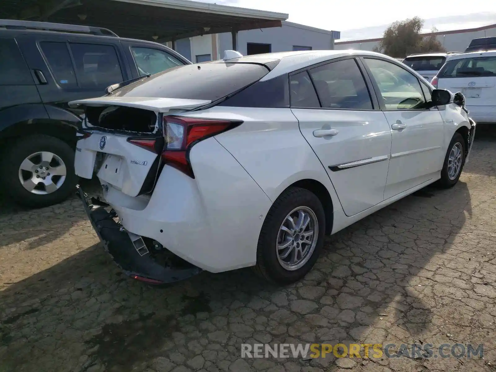 4 Фотография поврежденного автомобиля JTDKARFU9L3113694 TOYOTA PRIUS 2020