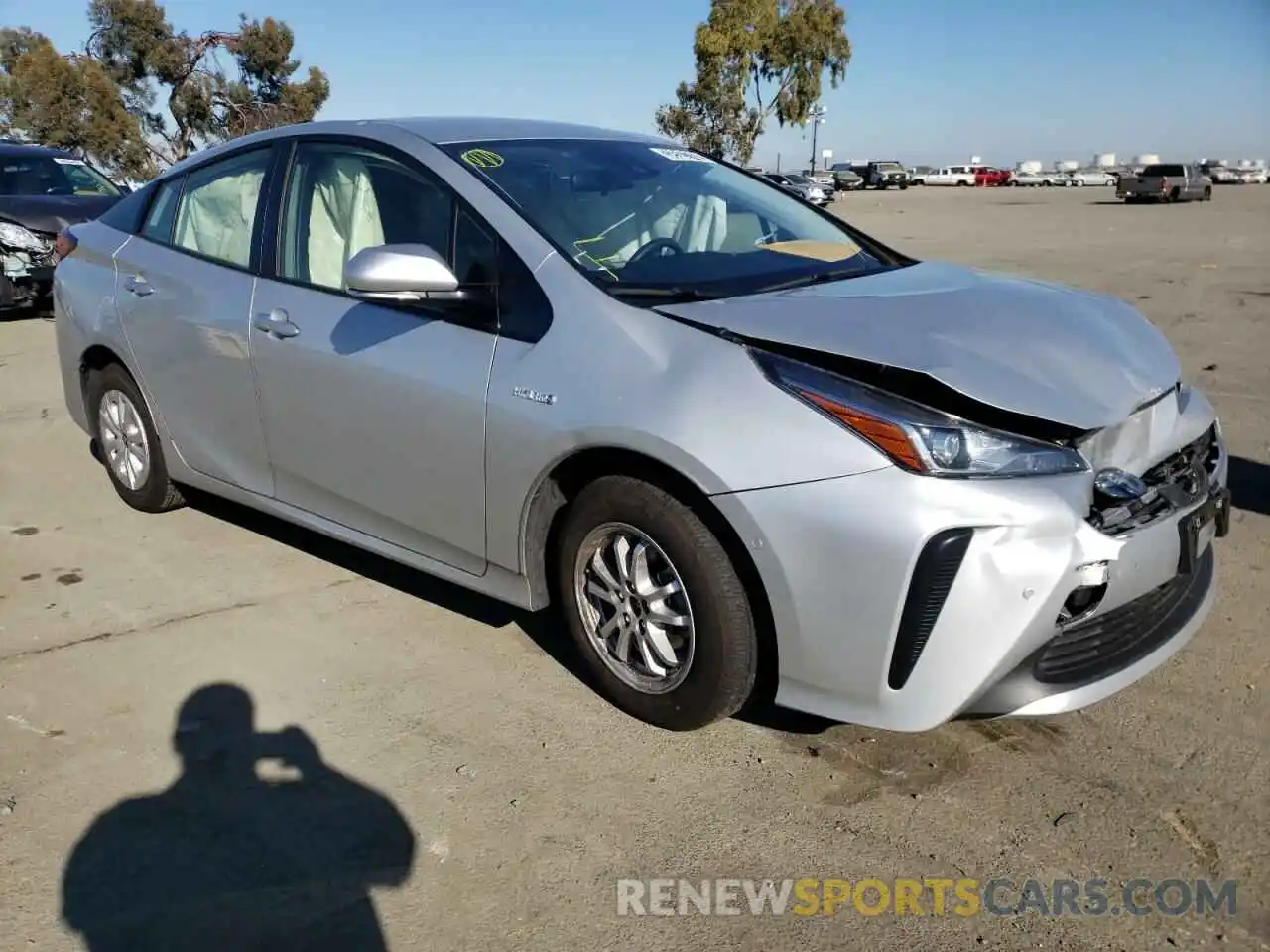 1 Photograph of a damaged car JTDKARFU9L3121861 TOYOTA PRIUS 2020