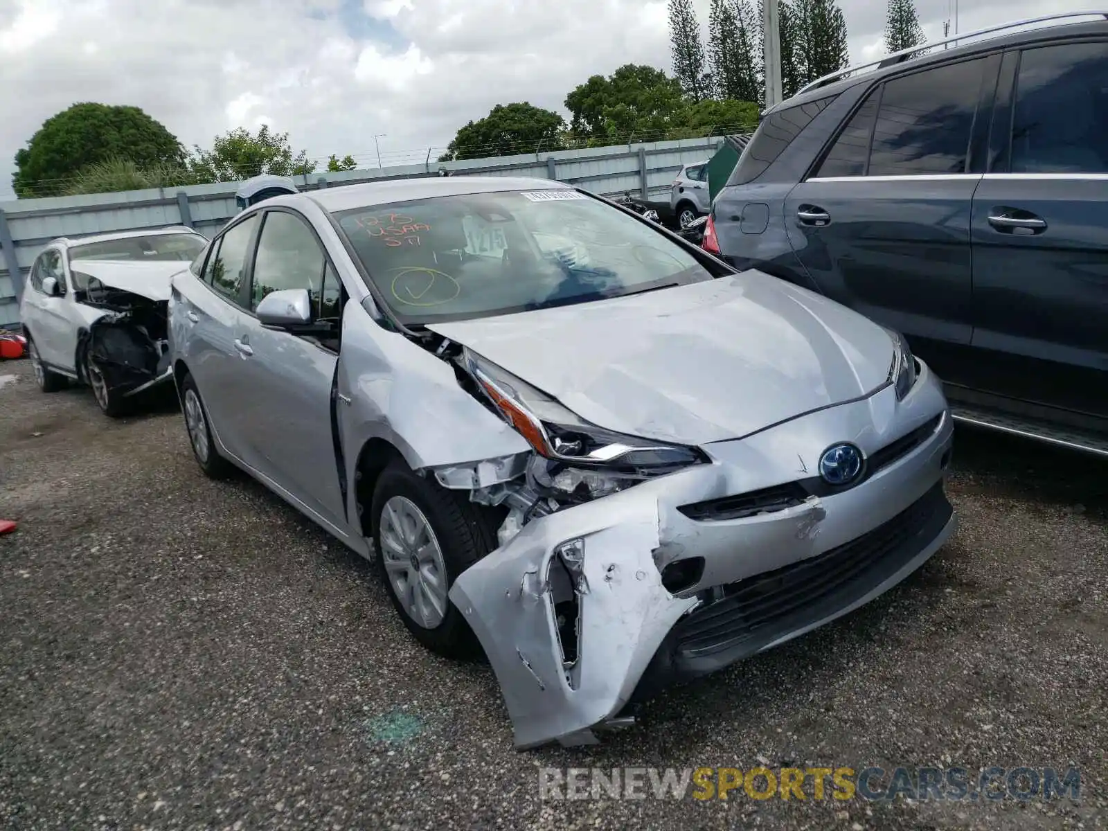 1 Photograph of a damaged car JTDKARFUXL3106995 TOYOTA PRIUS 2020