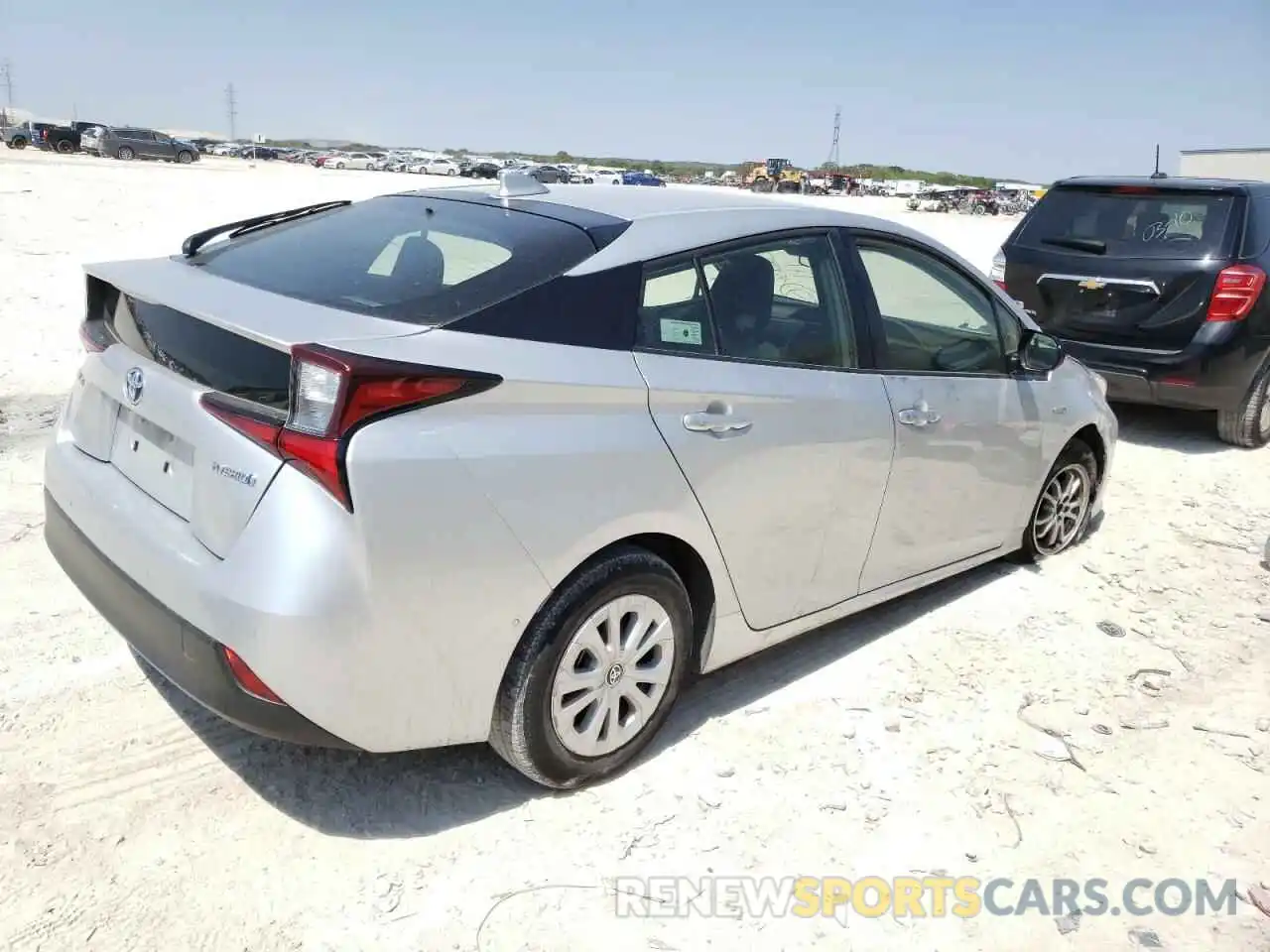 4 Фотография поврежденного автомобиля JTDKARFUXL3111775 TOYOTA PRIUS 2020