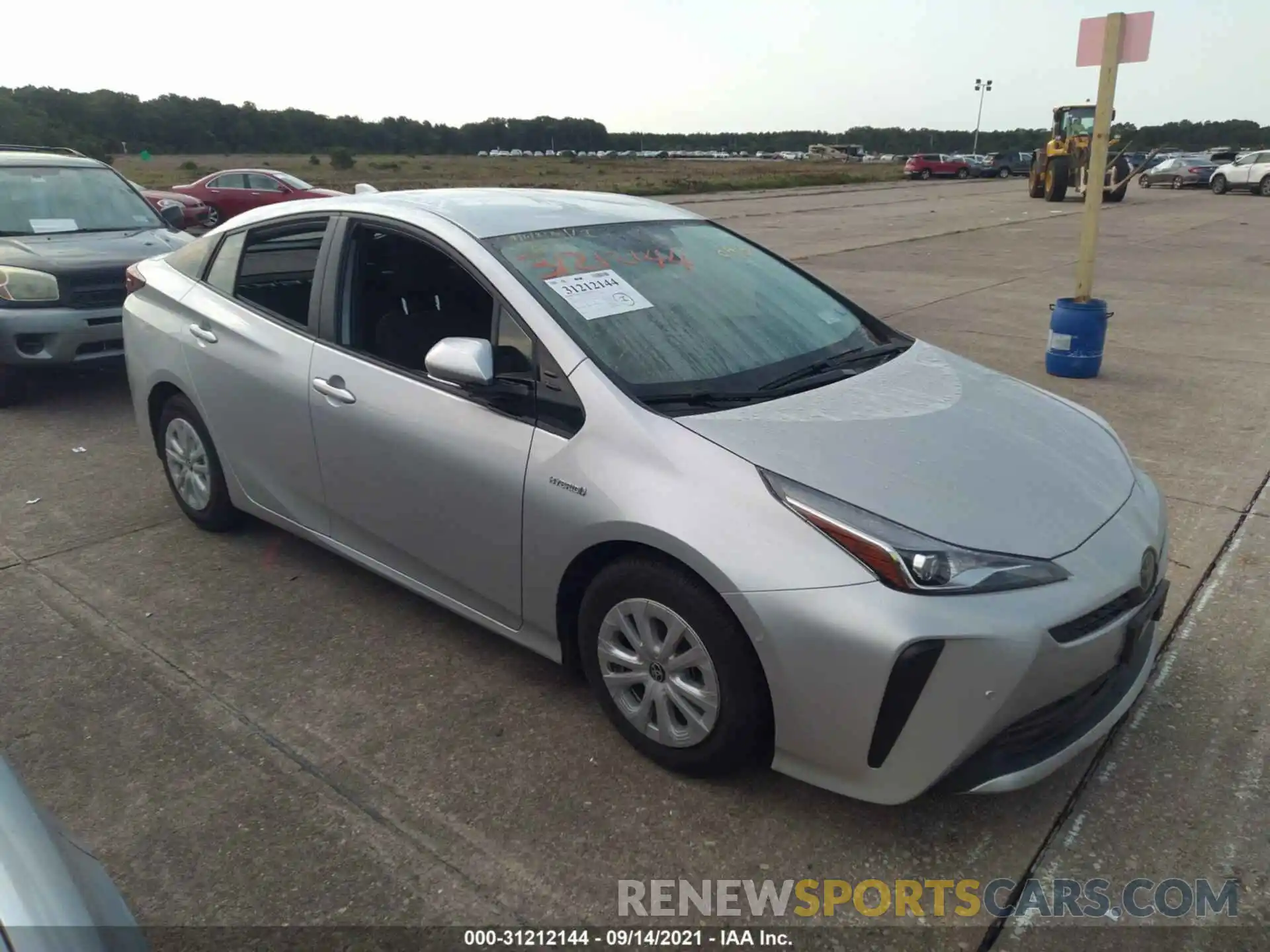 1 Photograph of a damaged car JTDKARFUXL3117236 TOYOTA PRIUS 2020