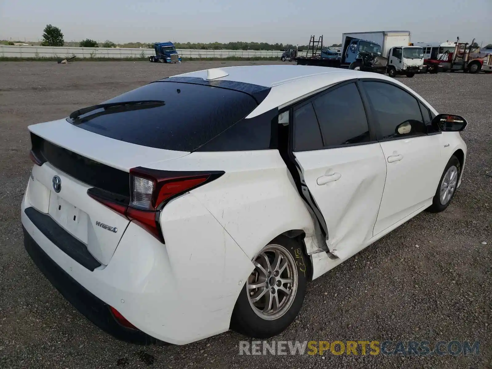 4 Photograph of a damaged car JTDKARFUXL3118340 TOYOTA PRIUS 2020