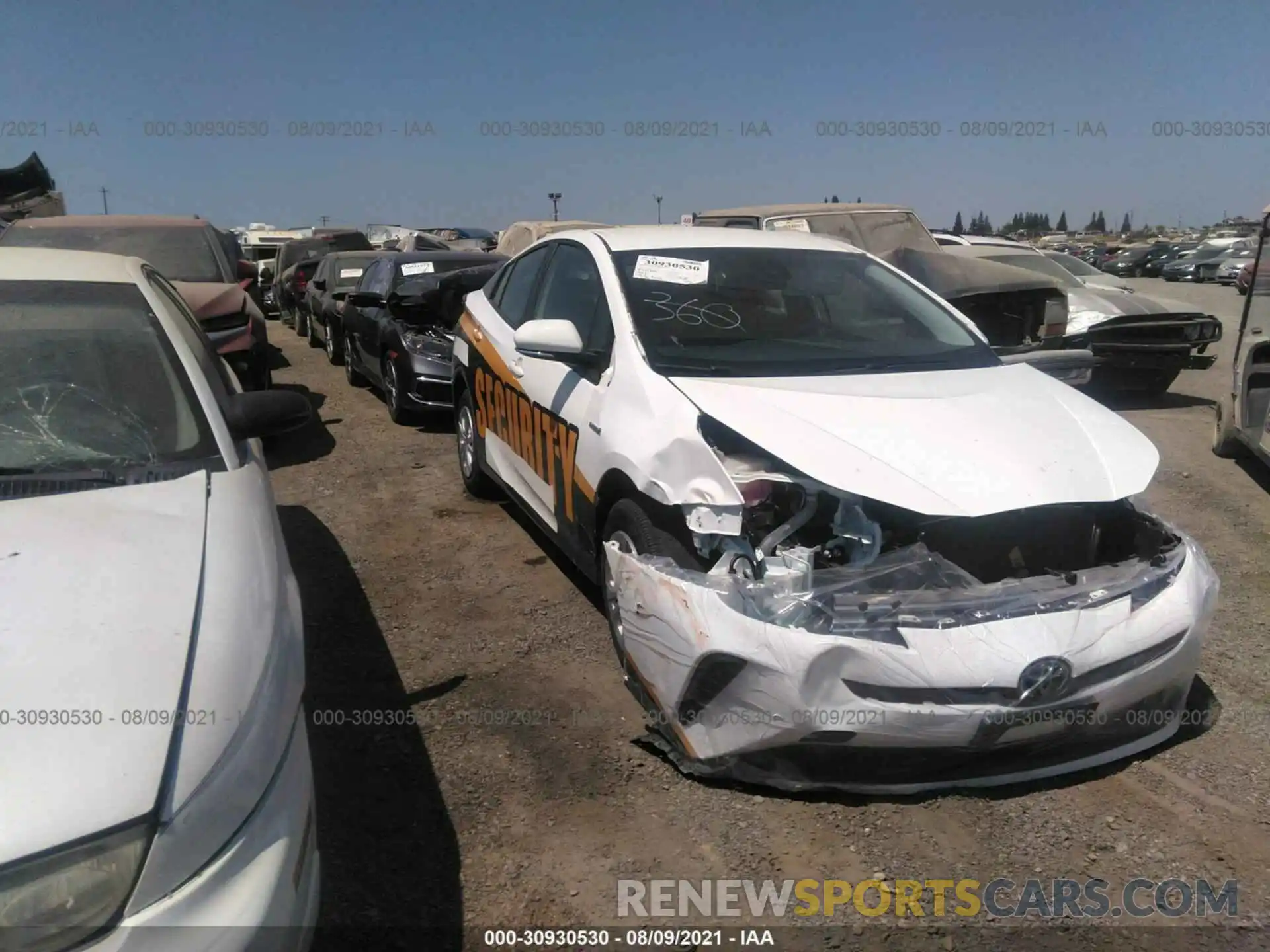 1 Photograph of a damaged car JTDKARFUXL3118774 TOYOTA PRIUS 2020