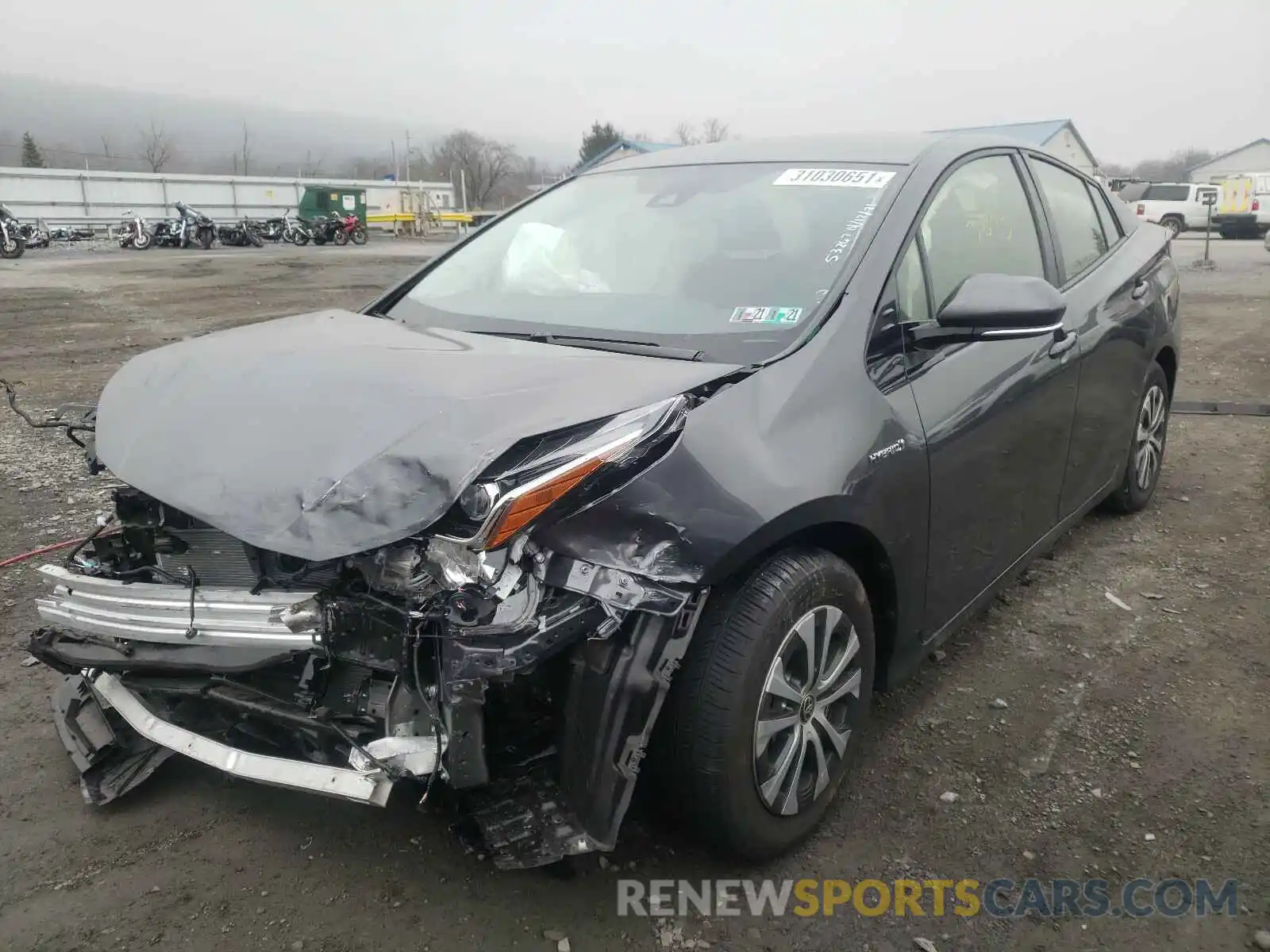 2 Photograph of a damaged car JTDL9RFU0L3016770 TOYOTA PRIUS 2020