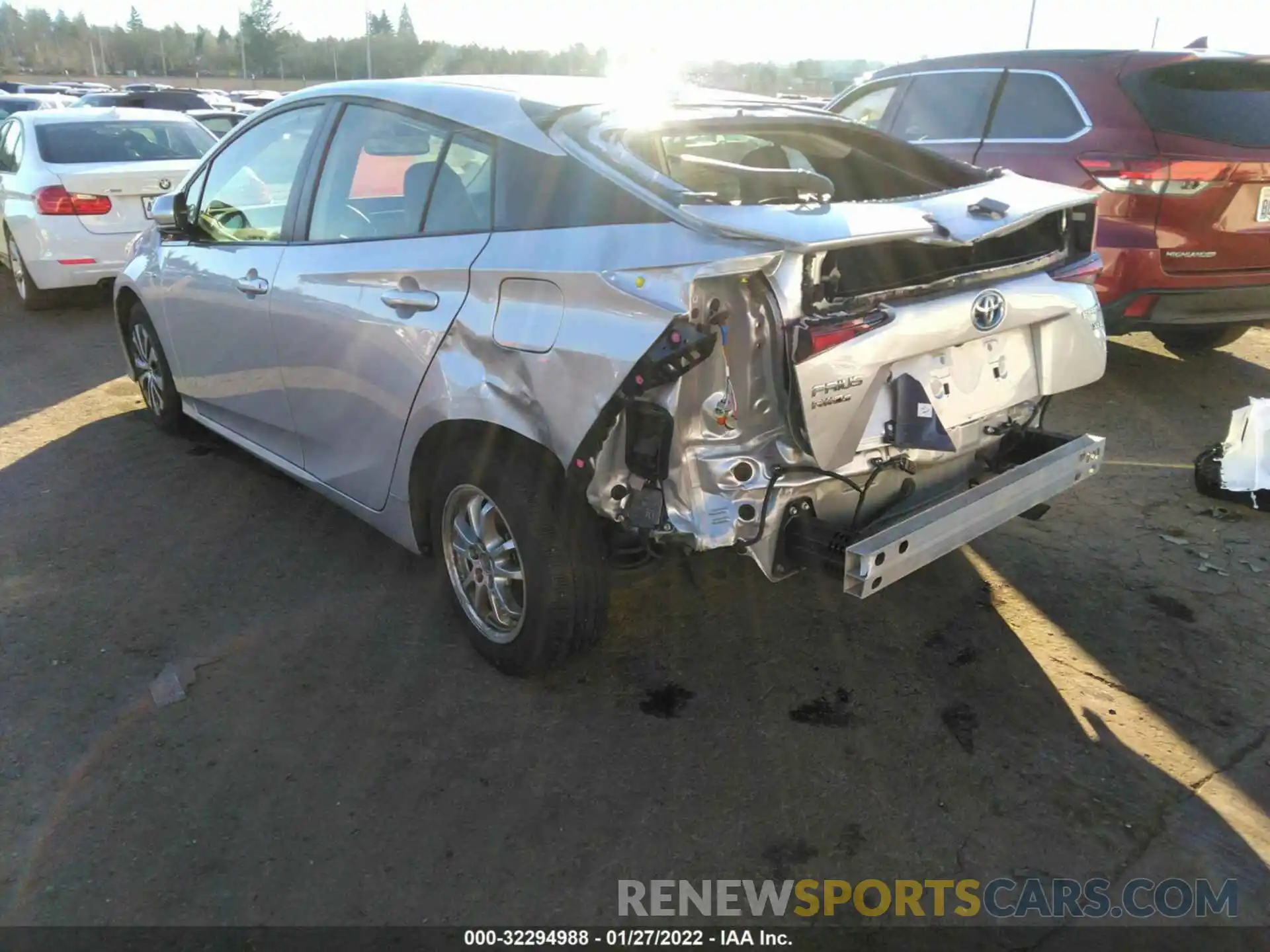 3 Photograph of a damaged car JTDL9RFU0L3021614 TOYOTA PRIUS 2020