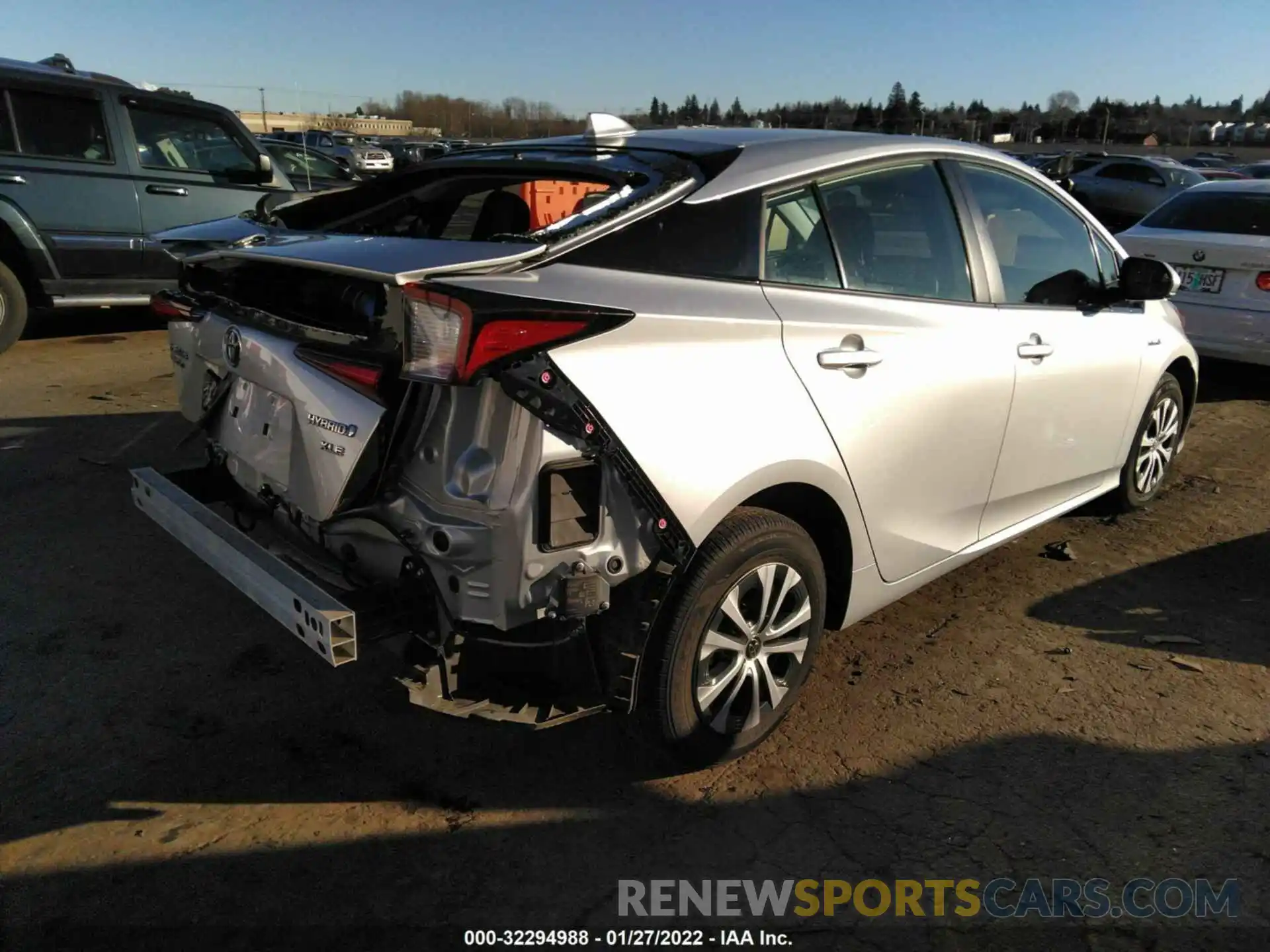 4 Photograph of a damaged car JTDL9RFU0L3021614 TOYOTA PRIUS 2020