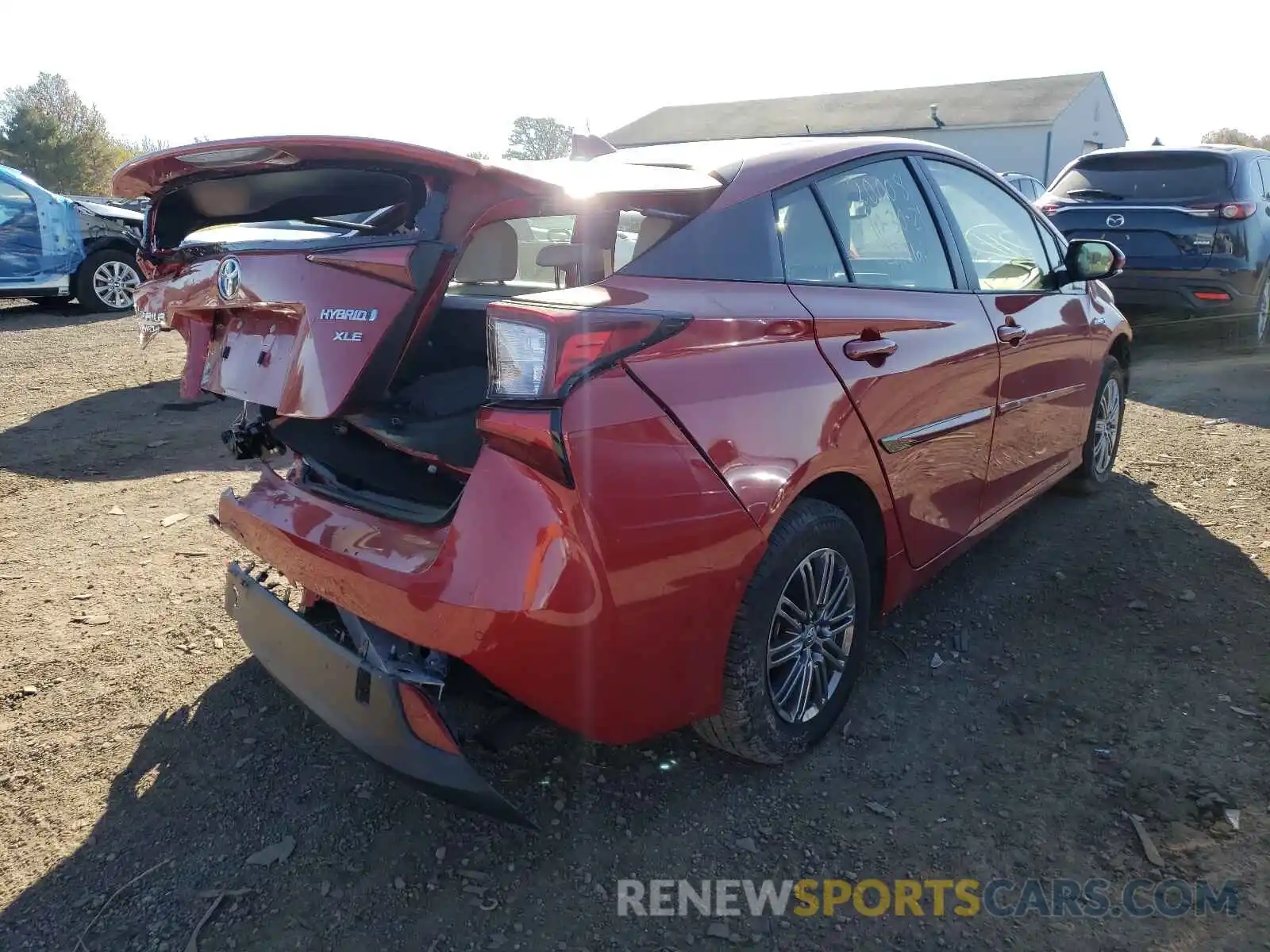 4 Photograph of a damaged car JTDL9RFU0L3022035 TOYOTA PRIUS 2020