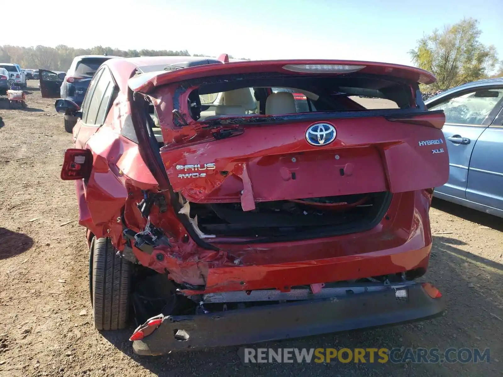 9 Photograph of a damaged car JTDL9RFU0L3022035 TOYOTA PRIUS 2020