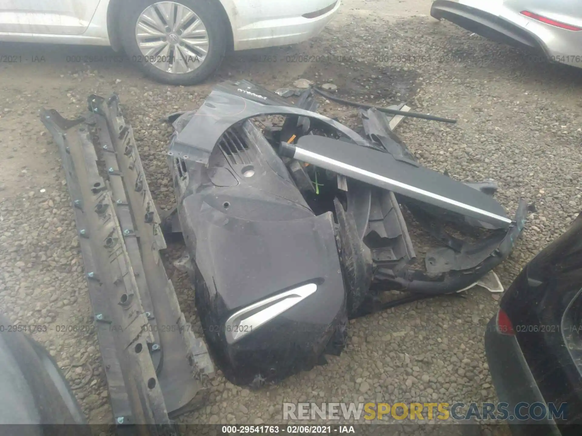 12 Photograph of a damaged car JTDL9RFU1L3014106 TOYOTA PRIUS 2020