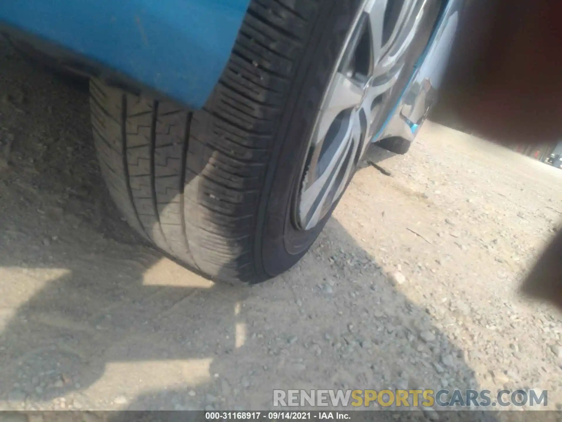 15 Photograph of a damaged car JTDL9RFU1L3014610 TOYOTA PRIUS 2020