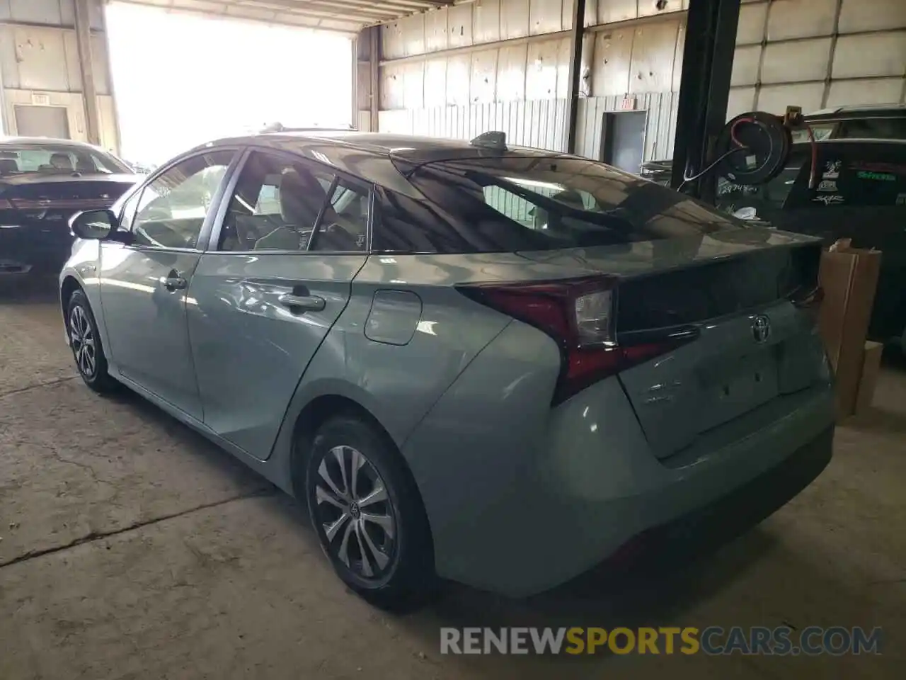 3 Photograph of a damaged car JTDL9RFU1L3015000 TOYOTA PRIUS 2020