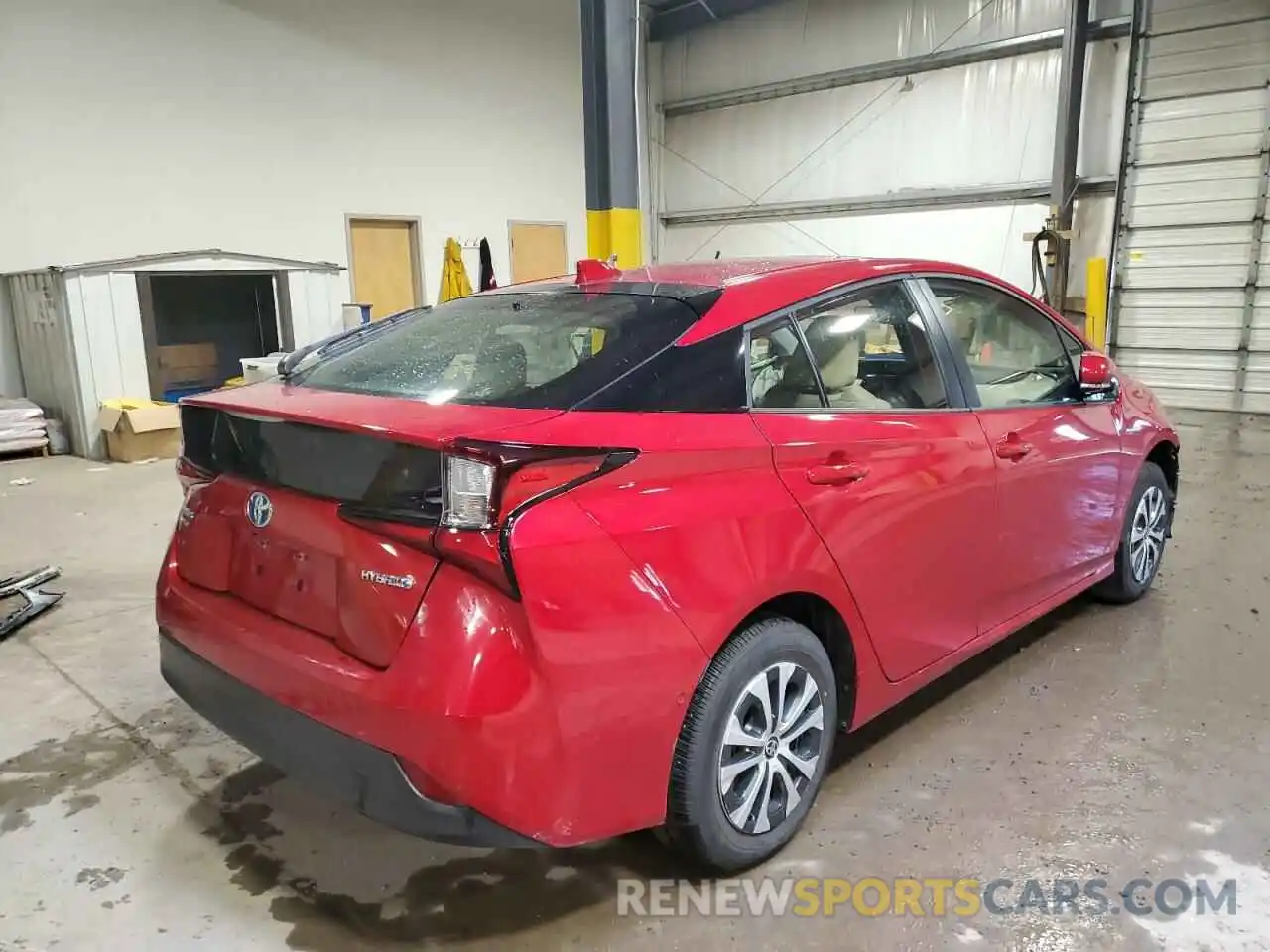 4 Photograph of a damaged car JTDL9RFU1L3016373 TOYOTA PRIUS 2020