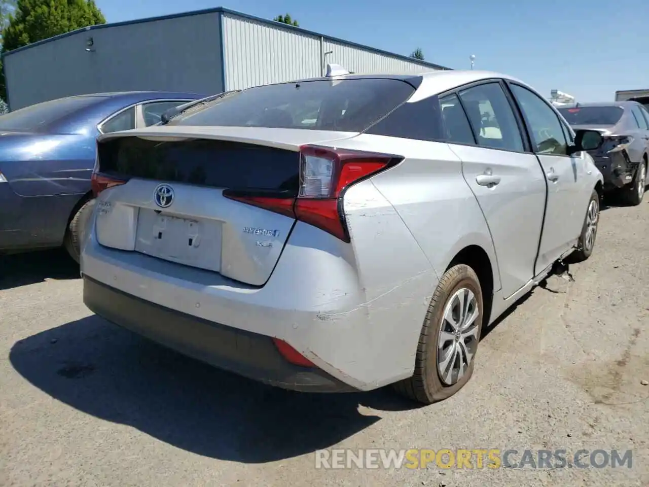 4 Photograph of a damaged car JTDL9RFU1L3018642 TOYOTA PRIUS 2020