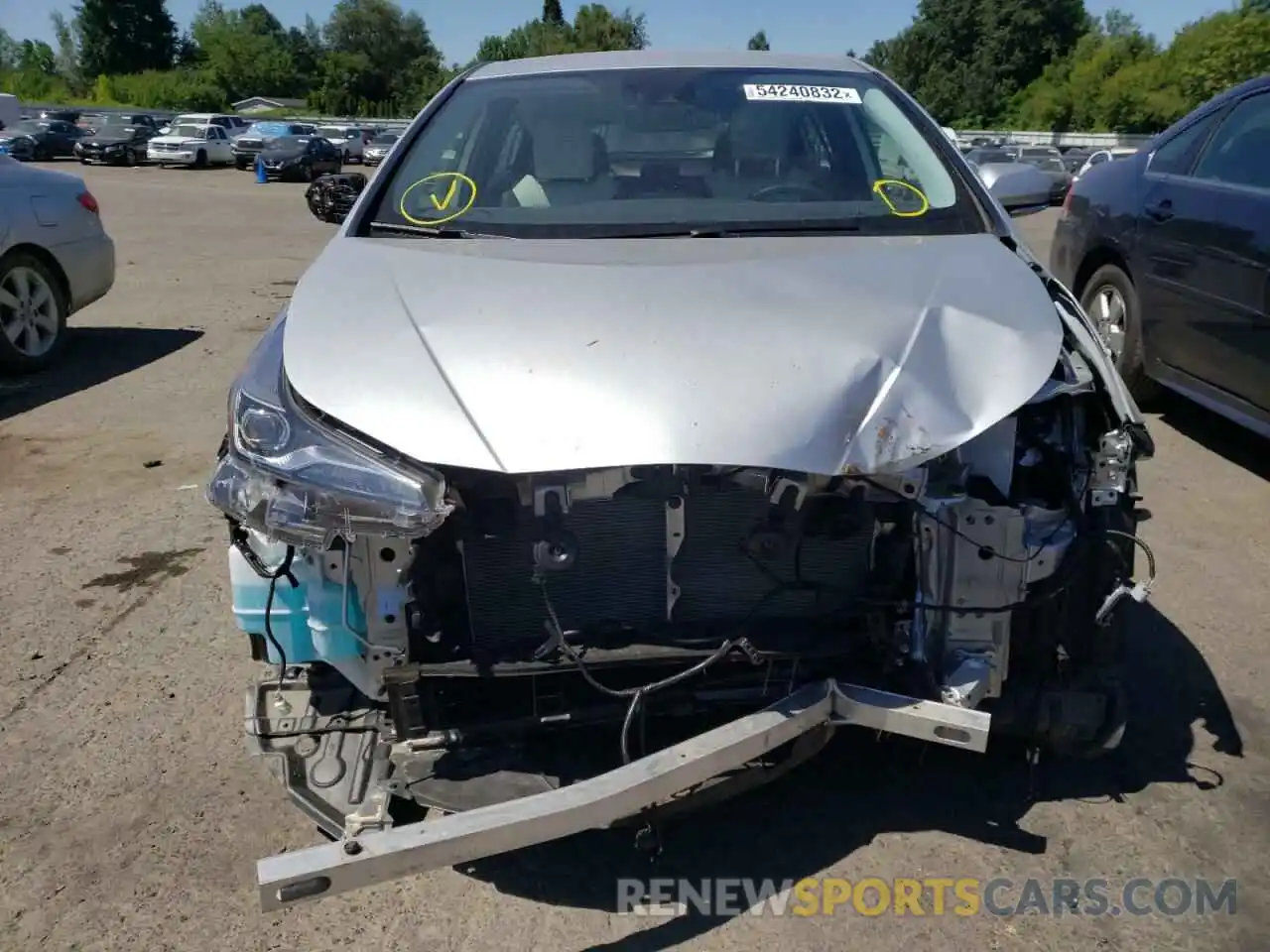 9 Photograph of a damaged car JTDL9RFU1L3018642 TOYOTA PRIUS 2020