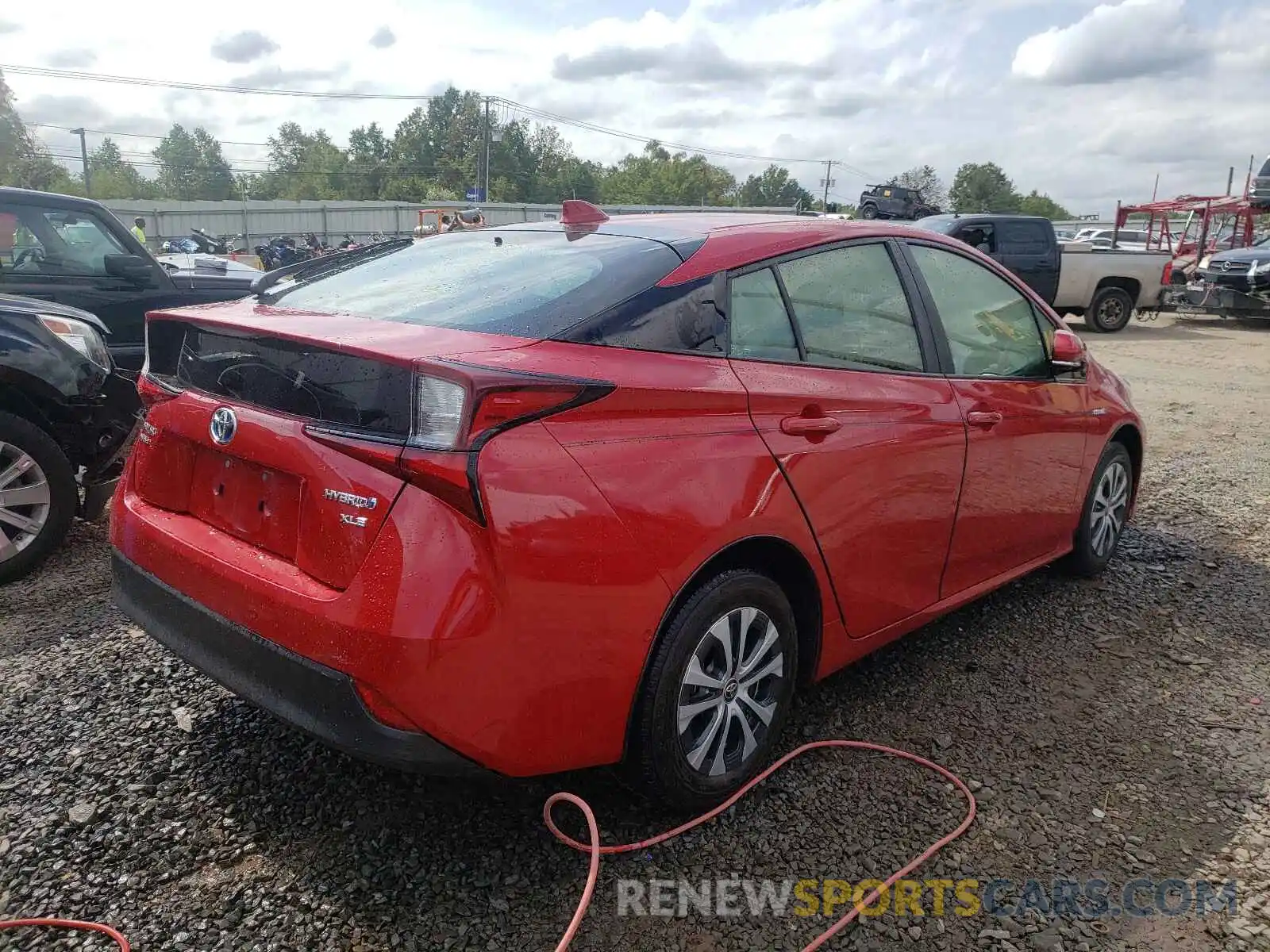 4 Photograph of a damaged car JTDL9RFU2L3015670 TOYOTA PRIUS 2020