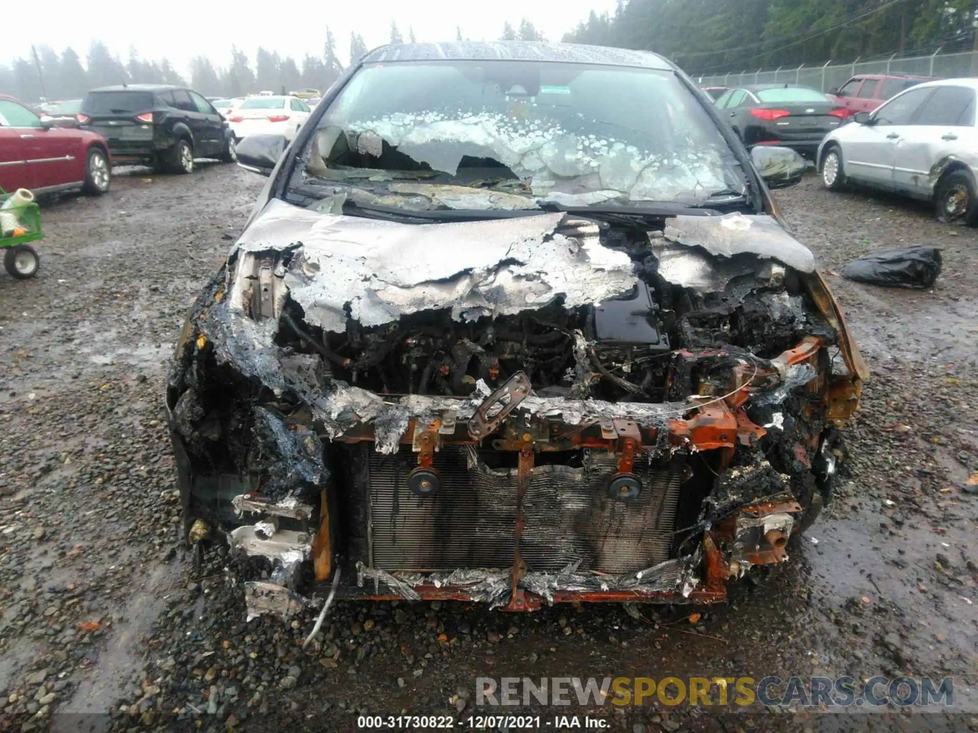 6 Photograph of a damaged car JTDL9RFU2L3015829 TOYOTA PRIUS 2020