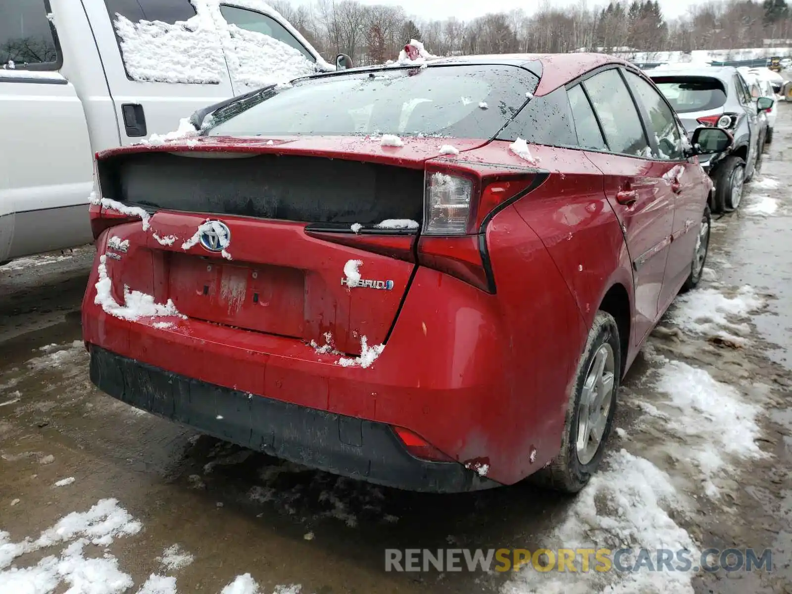 4 Photograph of a damaged car JTDL9RFU2L3018004 TOYOTA PRIUS 2020