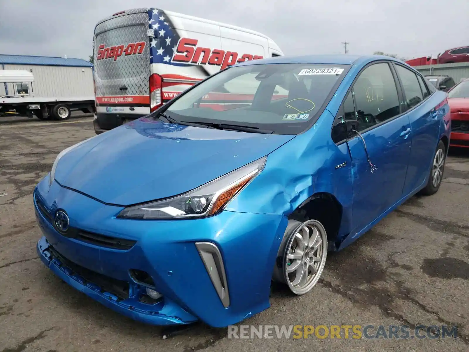 2 Photograph of a damaged car JTDL9RFU2L3020092 TOYOTA PRIUS 2020