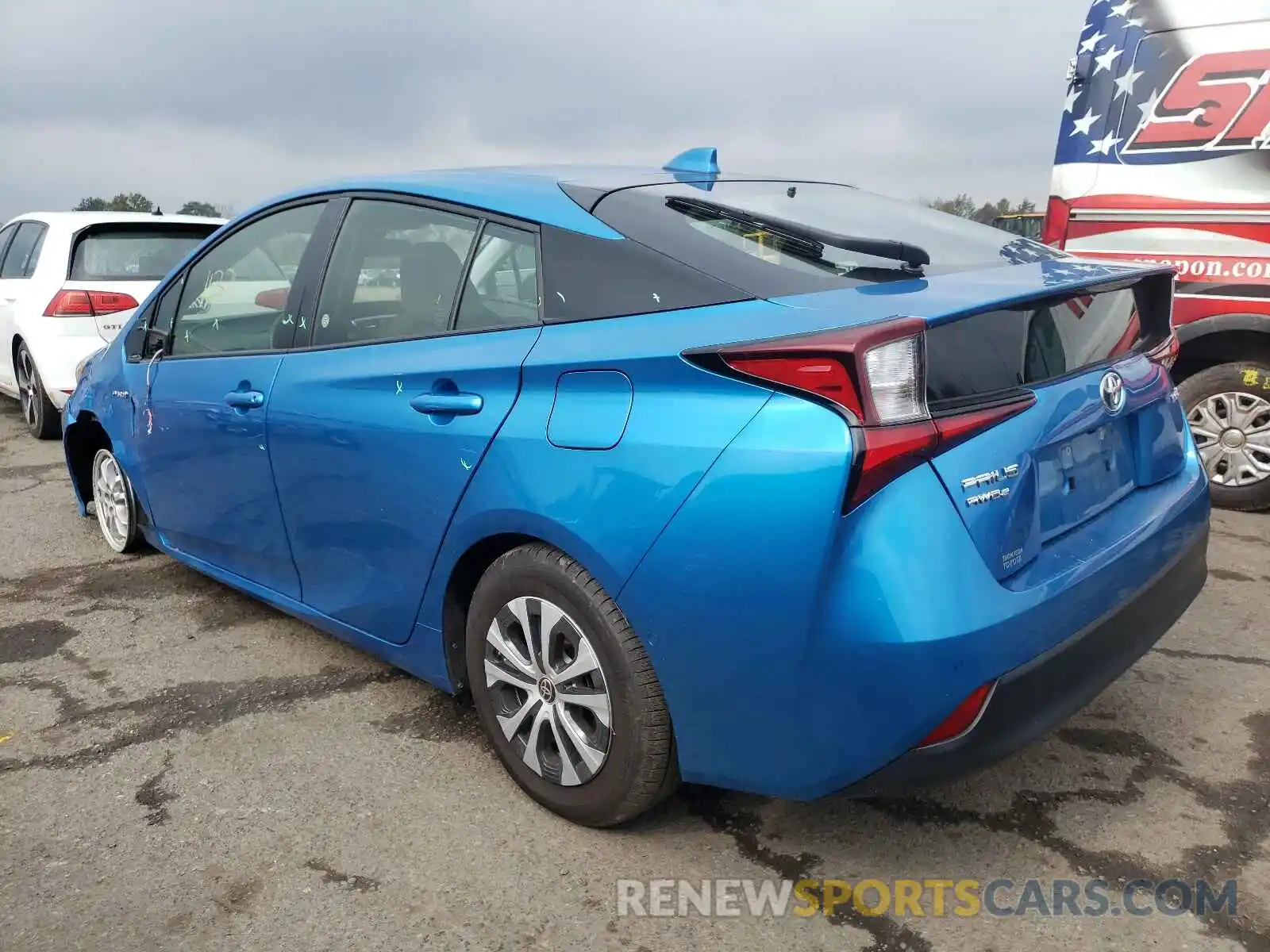 3 Photograph of a damaged car JTDL9RFU2L3020092 TOYOTA PRIUS 2020