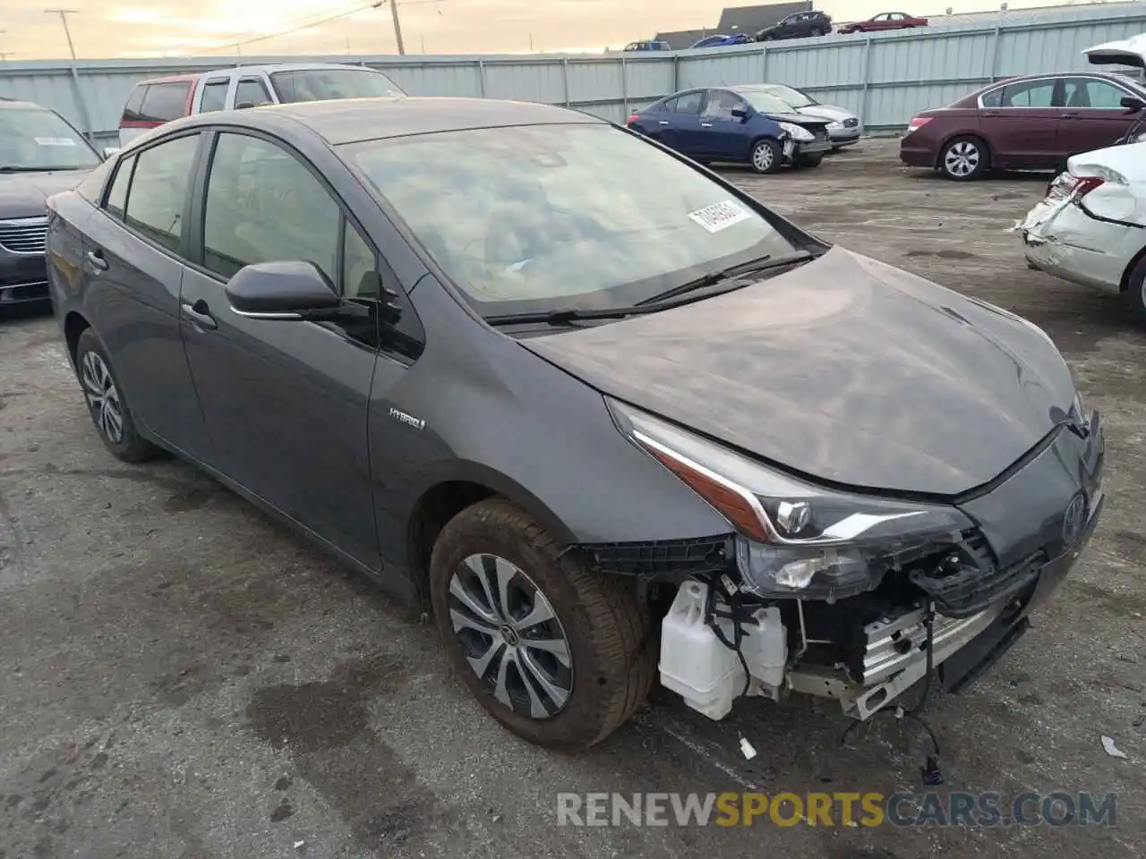 1 Photograph of a damaged car JTDL9RFU3L3015130 TOYOTA PRIUS 2020