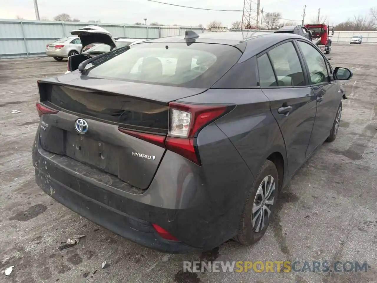 4 Photograph of a damaged car JTDL9RFU3L3015130 TOYOTA PRIUS 2020