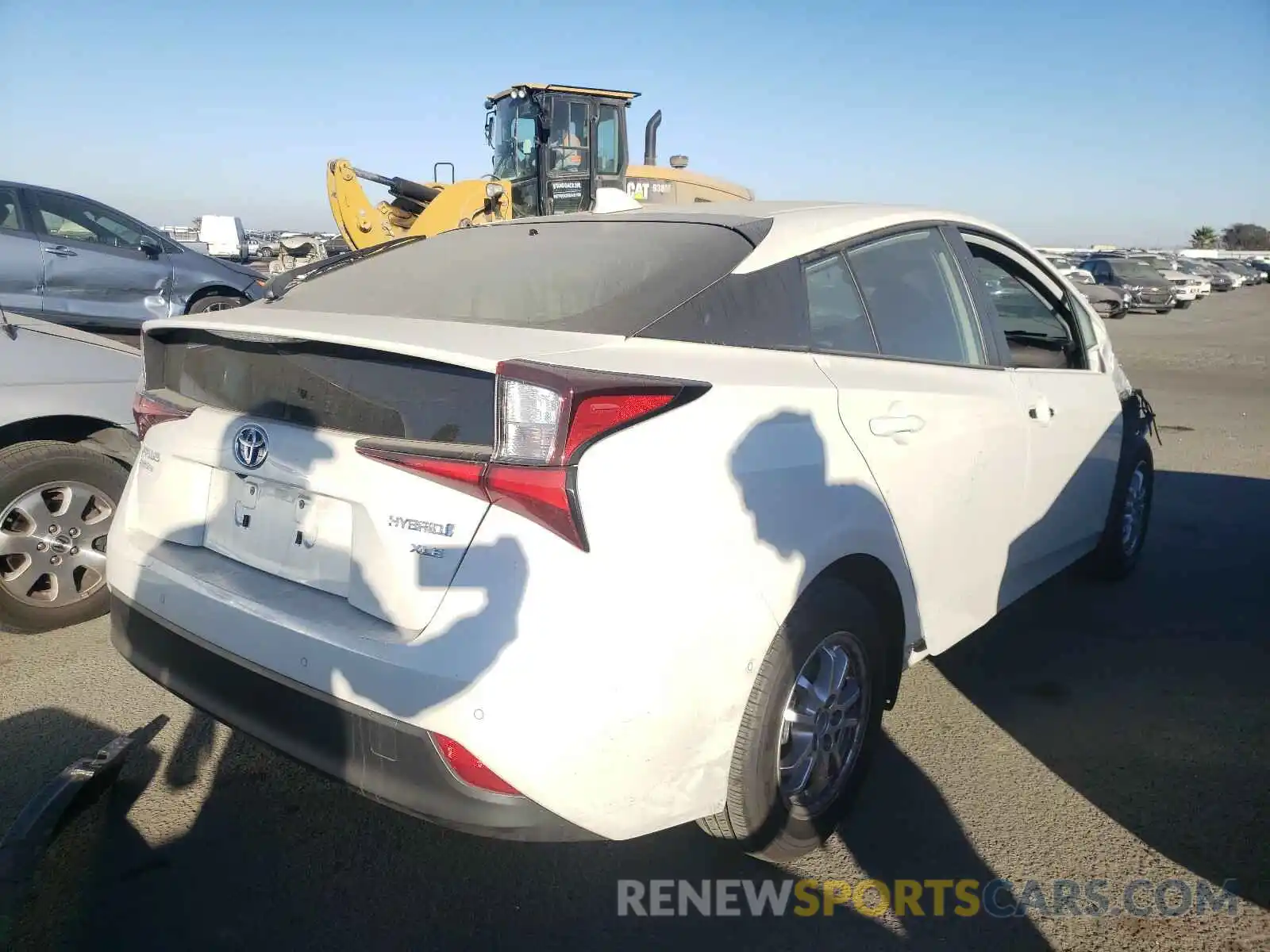 4 Photograph of a damaged car JTDL9RFU4L3016349 TOYOTA PRIUS 2020