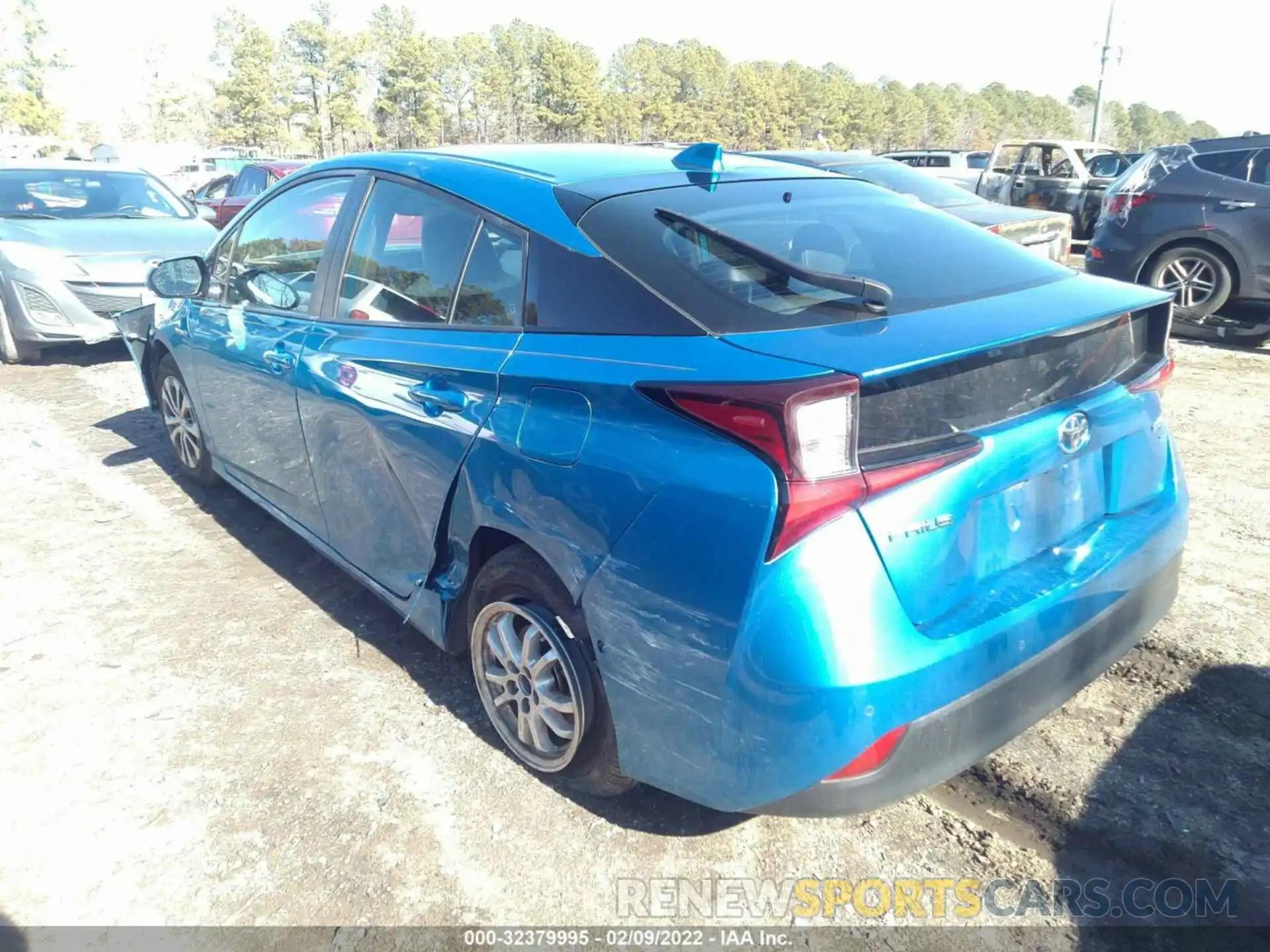 3 Photograph of a damaged car JTDL9RFU4L3017923 TOYOTA PRIUS 2020