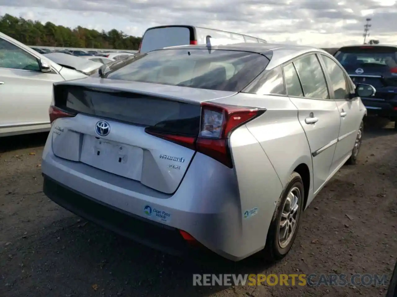 4 Photograph of a damaged car JTDL9RFU4L3021809 TOYOTA PRIUS 2020