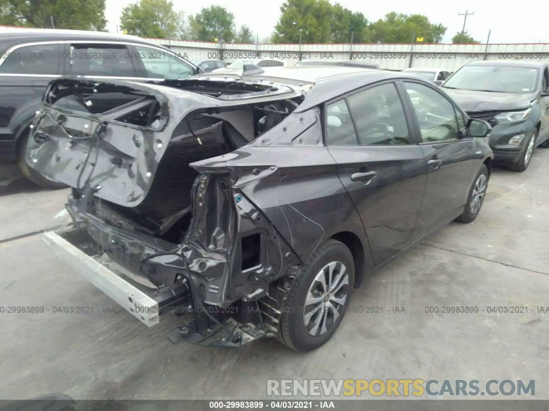 4 Photograph of a damaged car JTDL9RFU4L3022264 TOYOTA PRIUS 2020