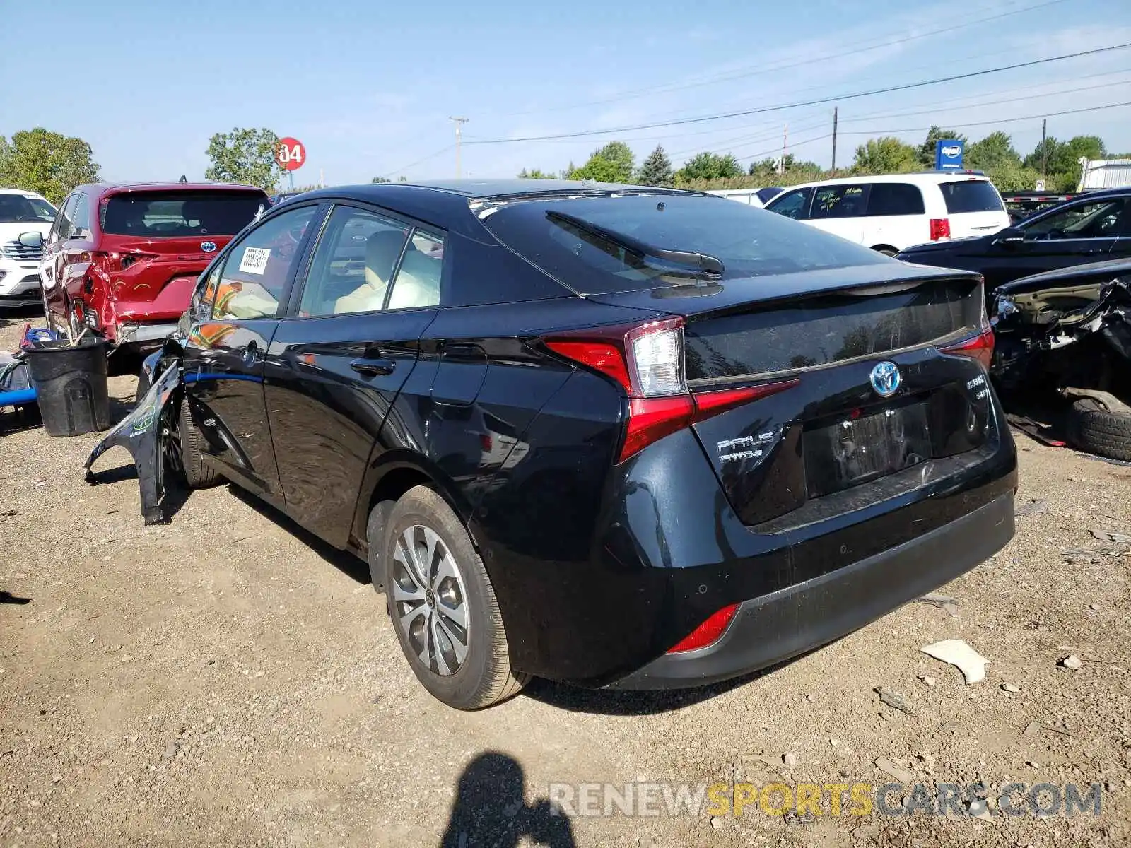 3 Фотография поврежденного автомобиля JTDL9RFU5L3014058 TOYOTA PRIUS 2020