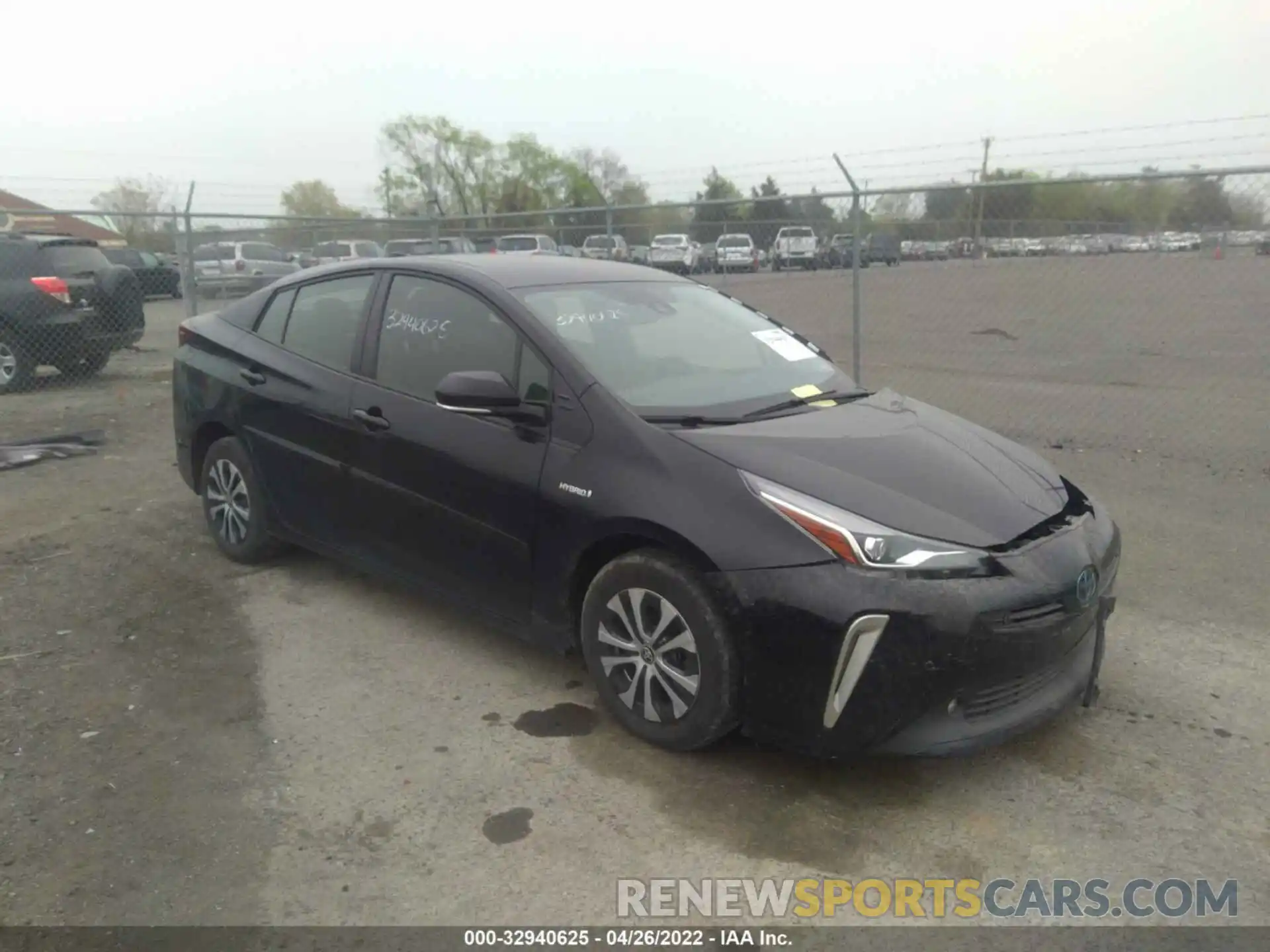 1 Photograph of a damaged car JTDL9RFU5L3015470 TOYOTA PRIUS 2020