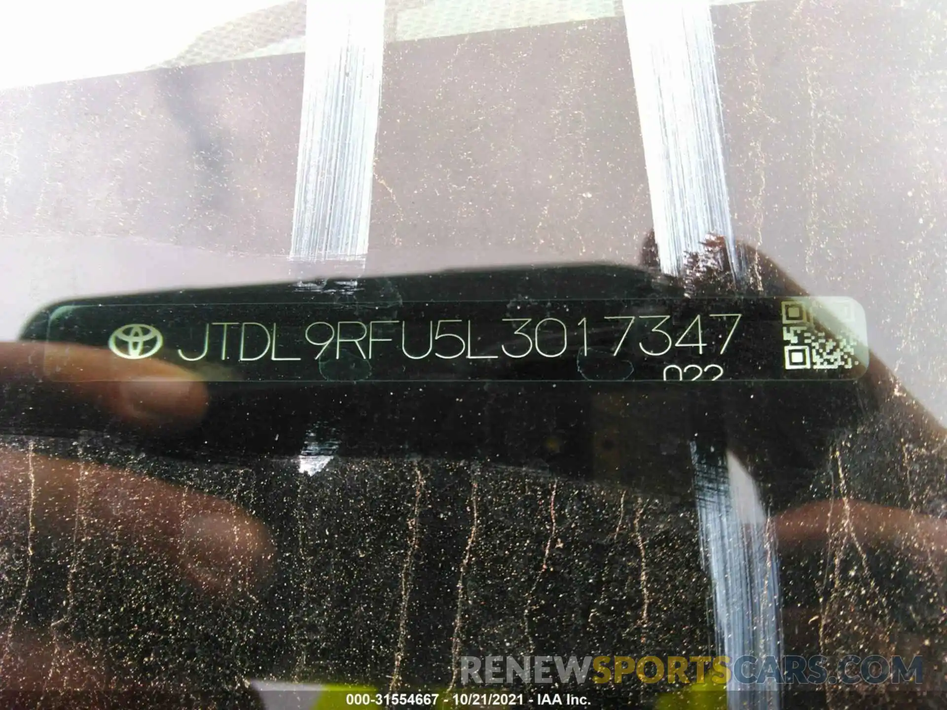 9 Photograph of a damaged car JTDL9RFU5L3017347 TOYOTA PRIUS 2020