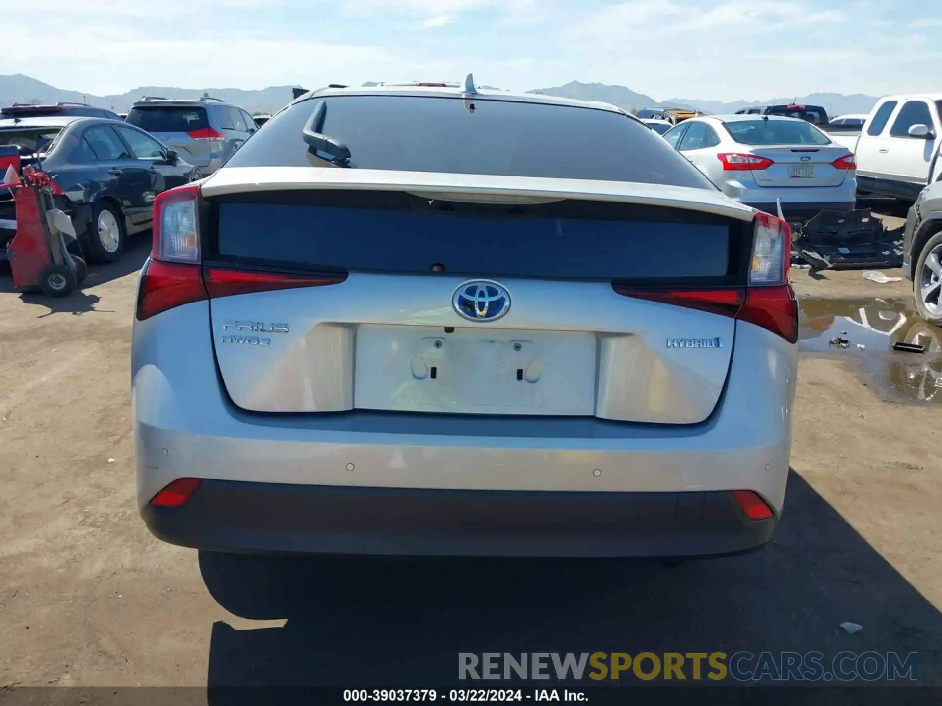 16 Photograph of a damaged car JTDL9RFU5L3017672 TOYOTA PRIUS 2020