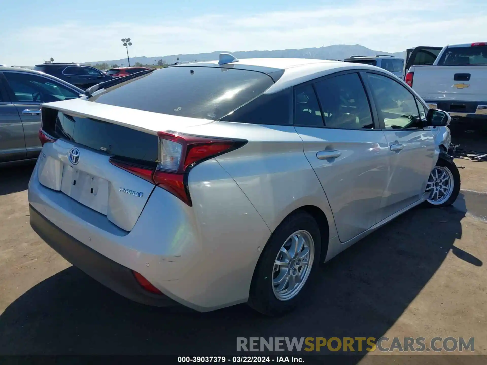 4 Photograph of a damaged car JTDL9RFU5L3017672 TOYOTA PRIUS 2020