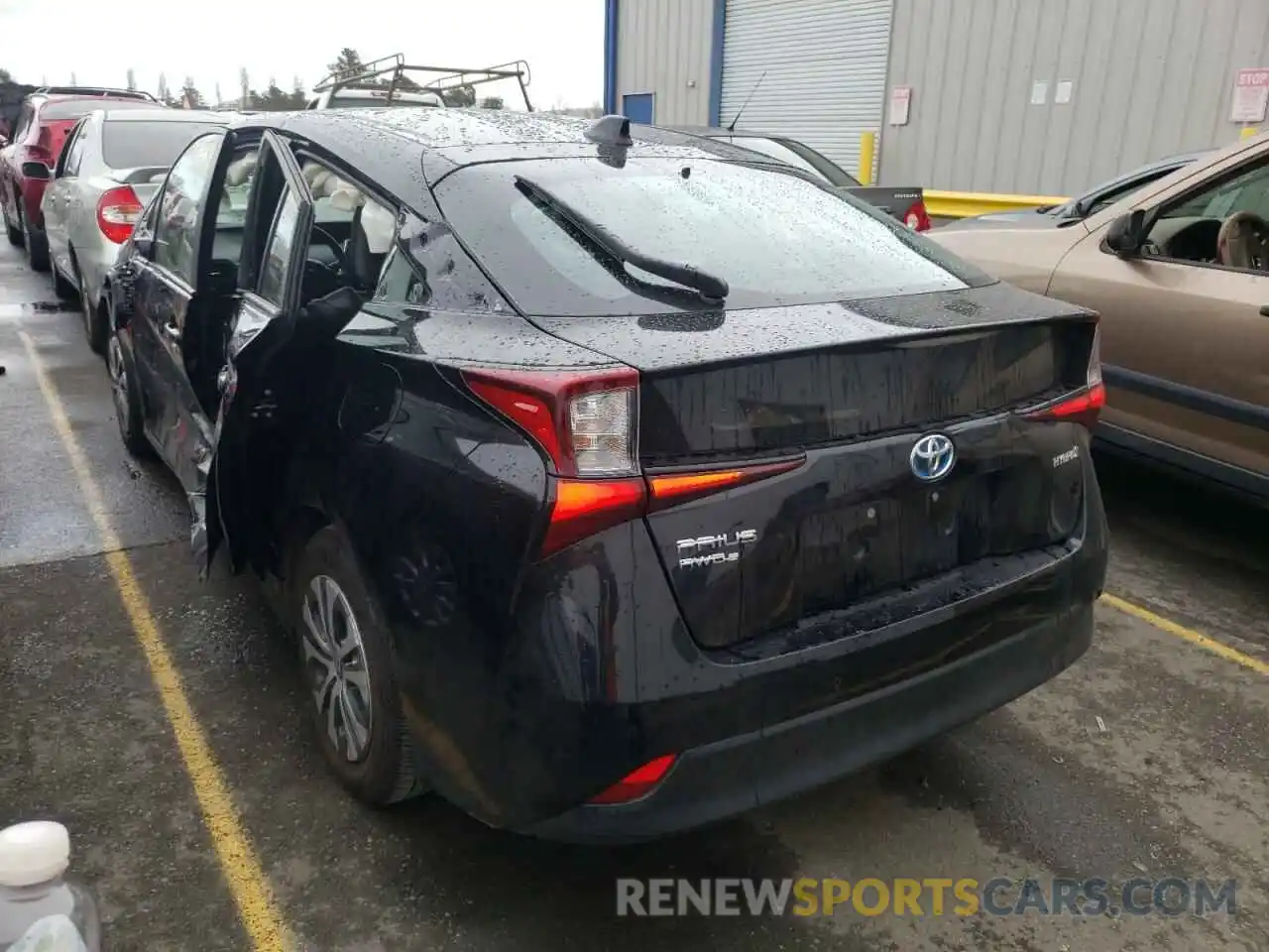 3 Photograph of a damaged car JTDL9RFU5L3019745 TOYOTA PRIUS 2020