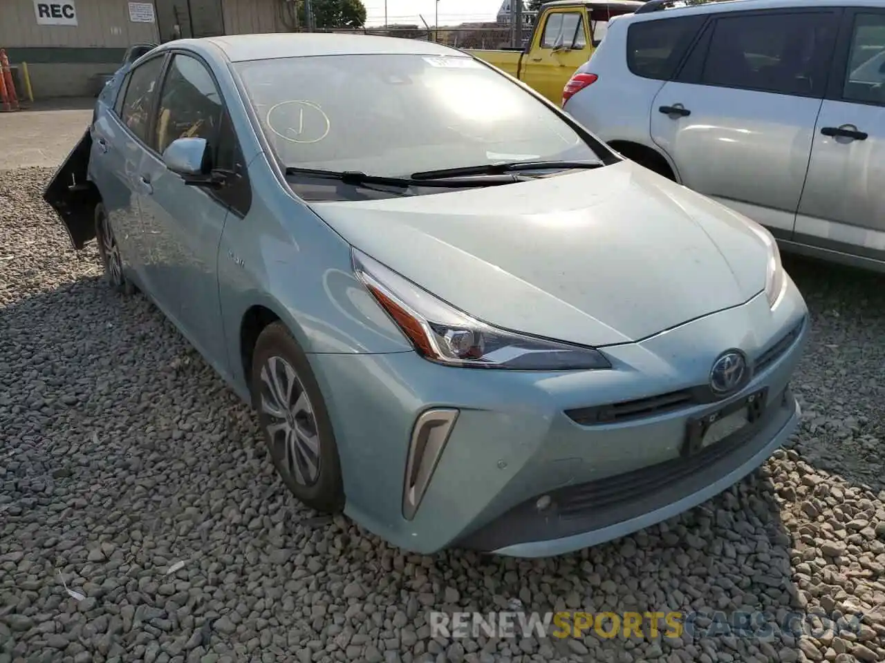 1 Photograph of a damaged car JTDL9RFU5L3021558 TOYOTA PRIUS 2020