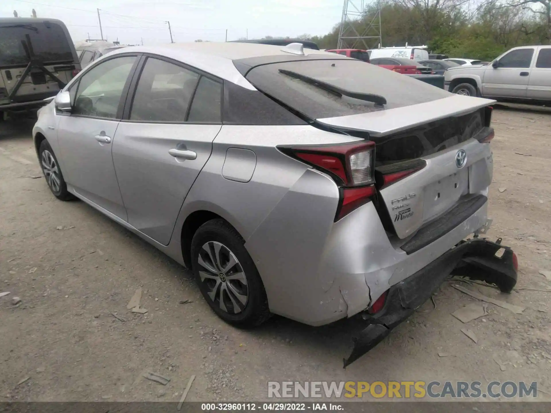 3 Photograph of a damaged car JTDL9RFU5L3022337 TOYOTA PRIUS 2020