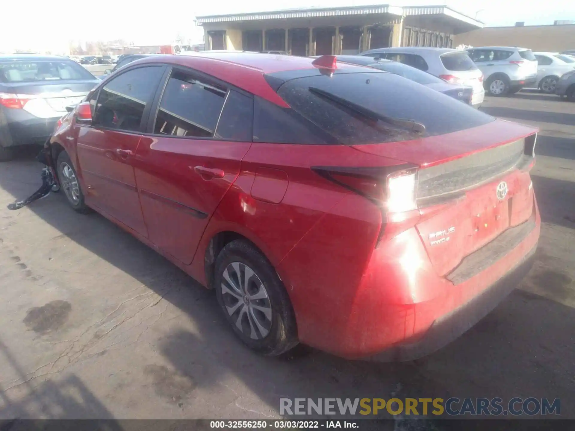 3 Photograph of a damaged car JTDL9RFU6L3015364 TOYOTA PRIUS 2020