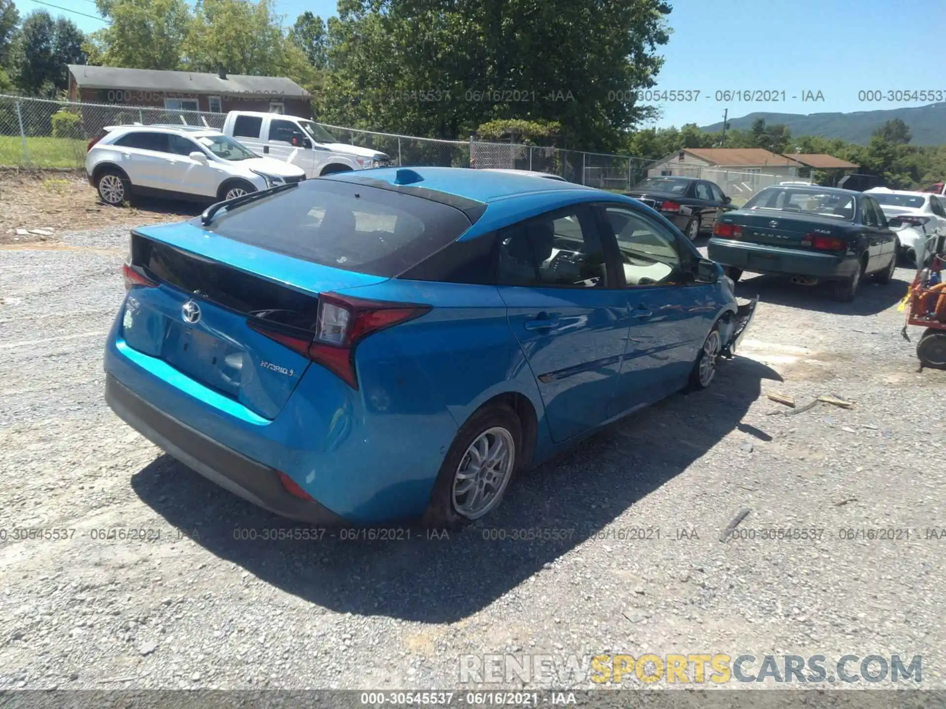 4 Photograph of a damaged car JTDL9RFU6L3015963 TOYOTA PRIUS 2020