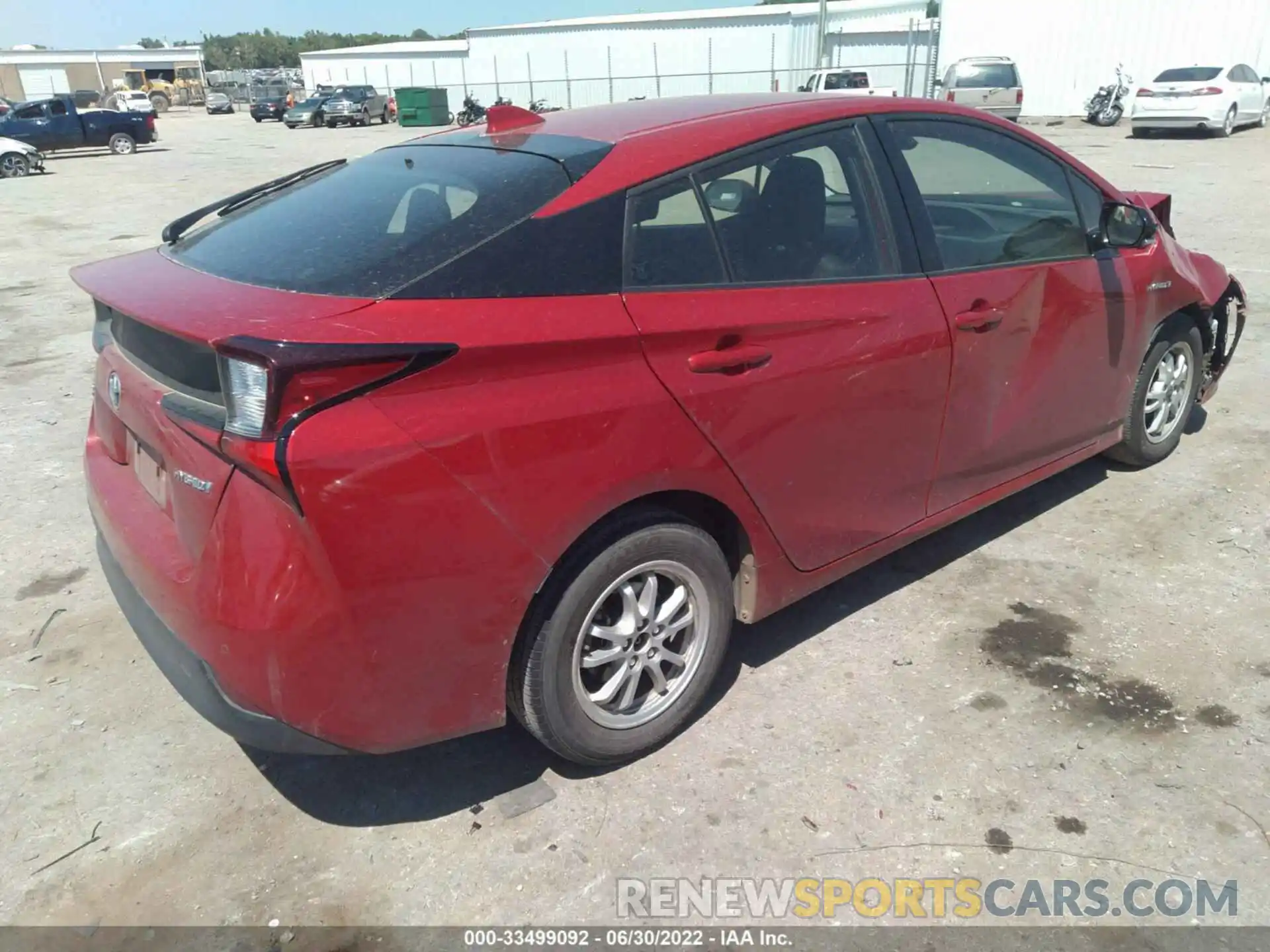 4 Photograph of a damaged car JTDL9RFU6L3020922 TOYOTA PRIUS 2020