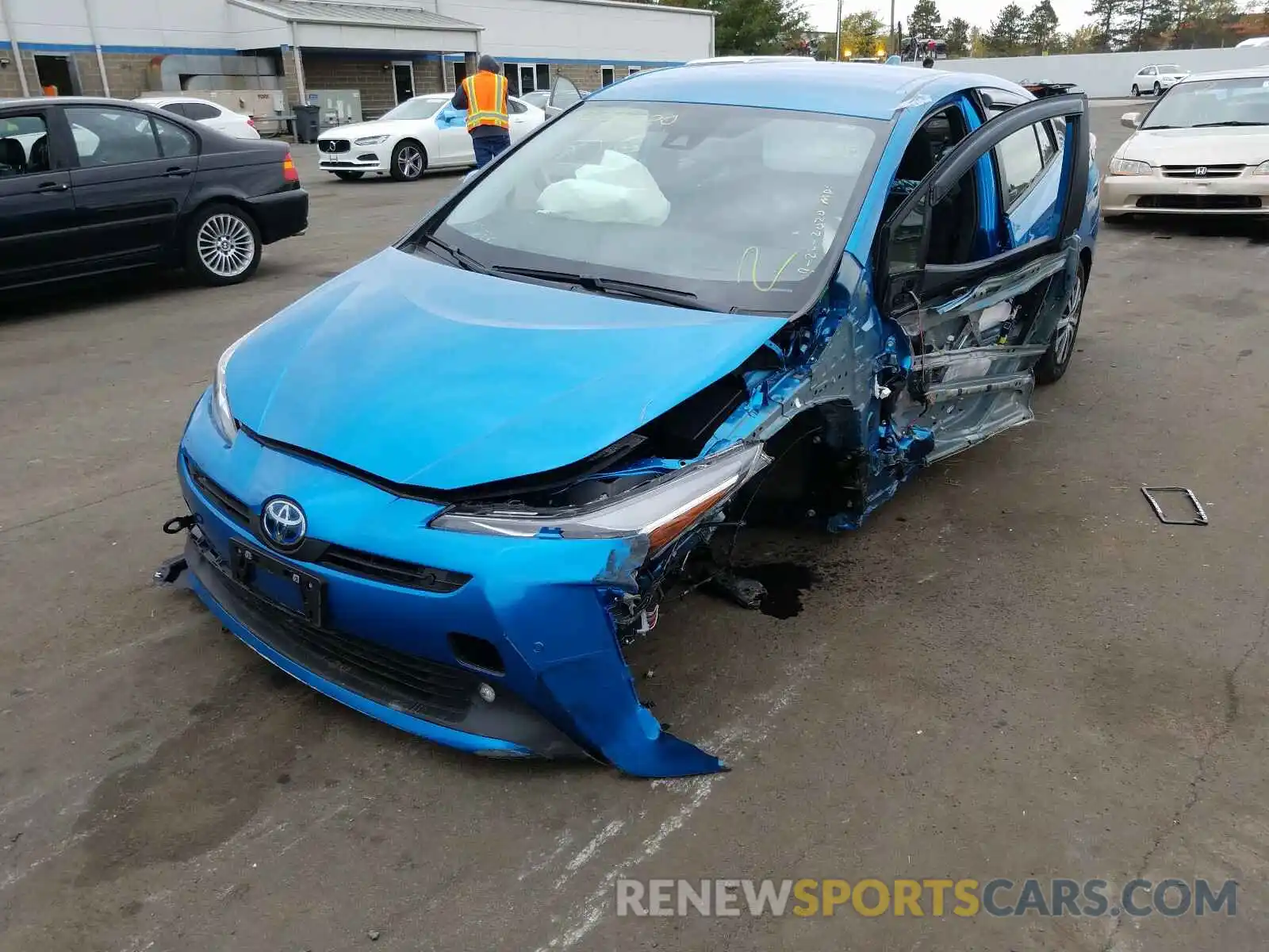 2 Photograph of a damaged car JTDL9RFU7L3015728 TOYOTA PRIUS 2020