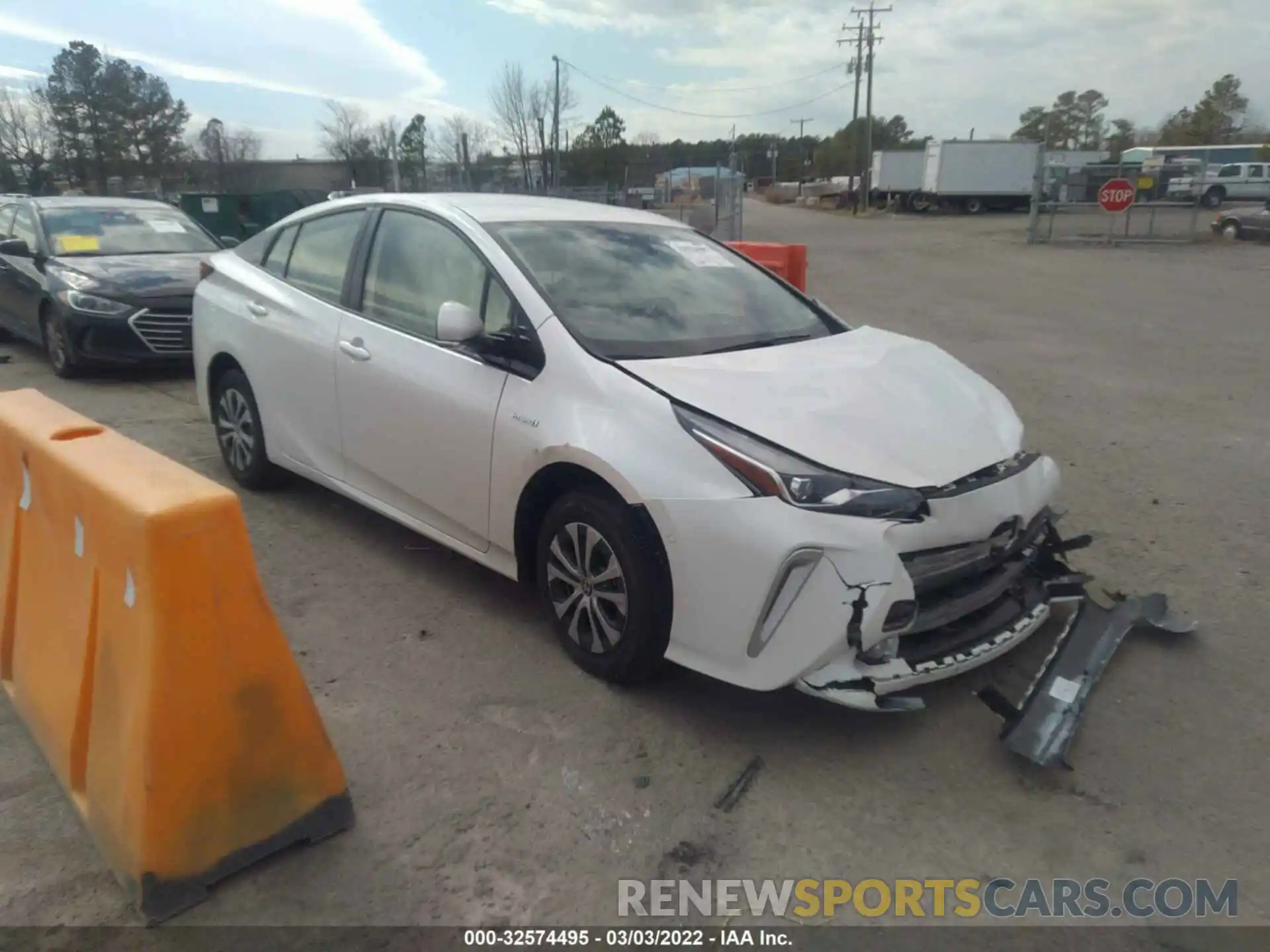 1 Photograph of a damaged car JTDL9RFU8L3017939 TOYOTA PRIUS 2020