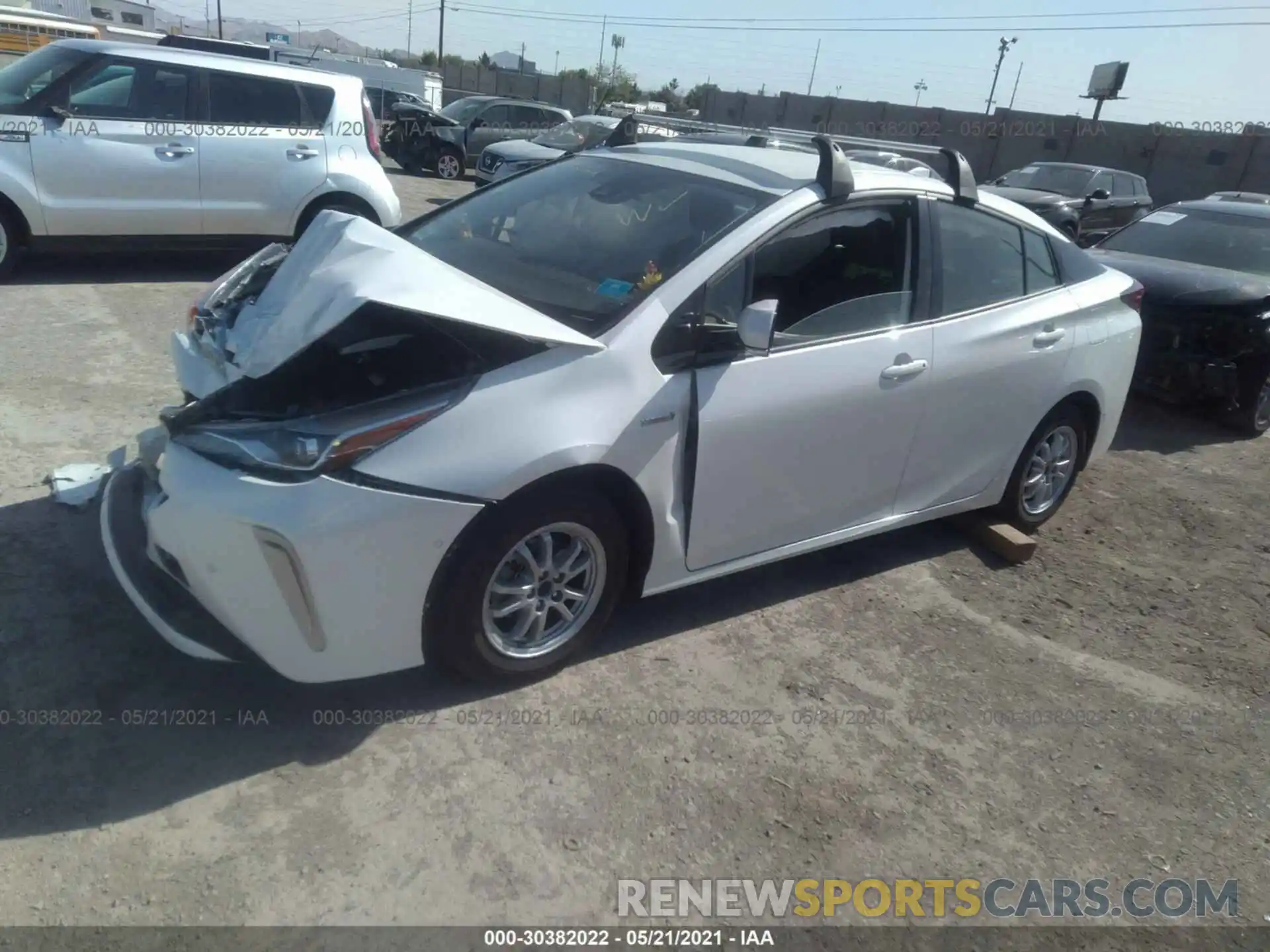 2 Photograph of a damaged car JTDL9RFU8L3018072 TOYOTA PRIUS 2020