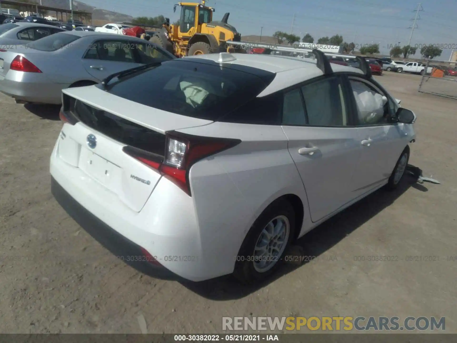 4 Photograph of a damaged car JTDL9RFU8L3018072 TOYOTA PRIUS 2020